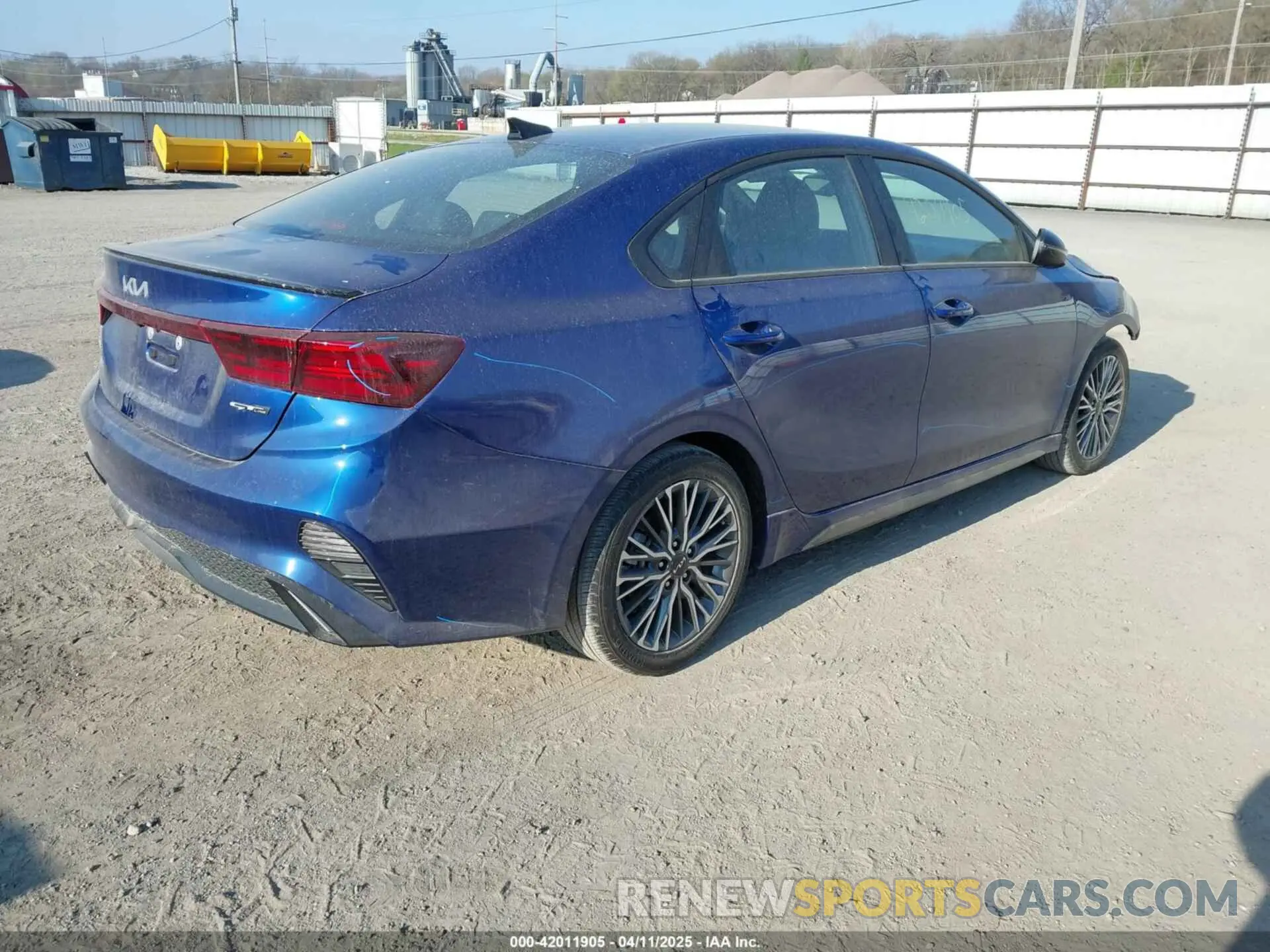 4 Фотография поврежденного автомобиля 3KPF54AD3RE810179 KIA FORTE 2024