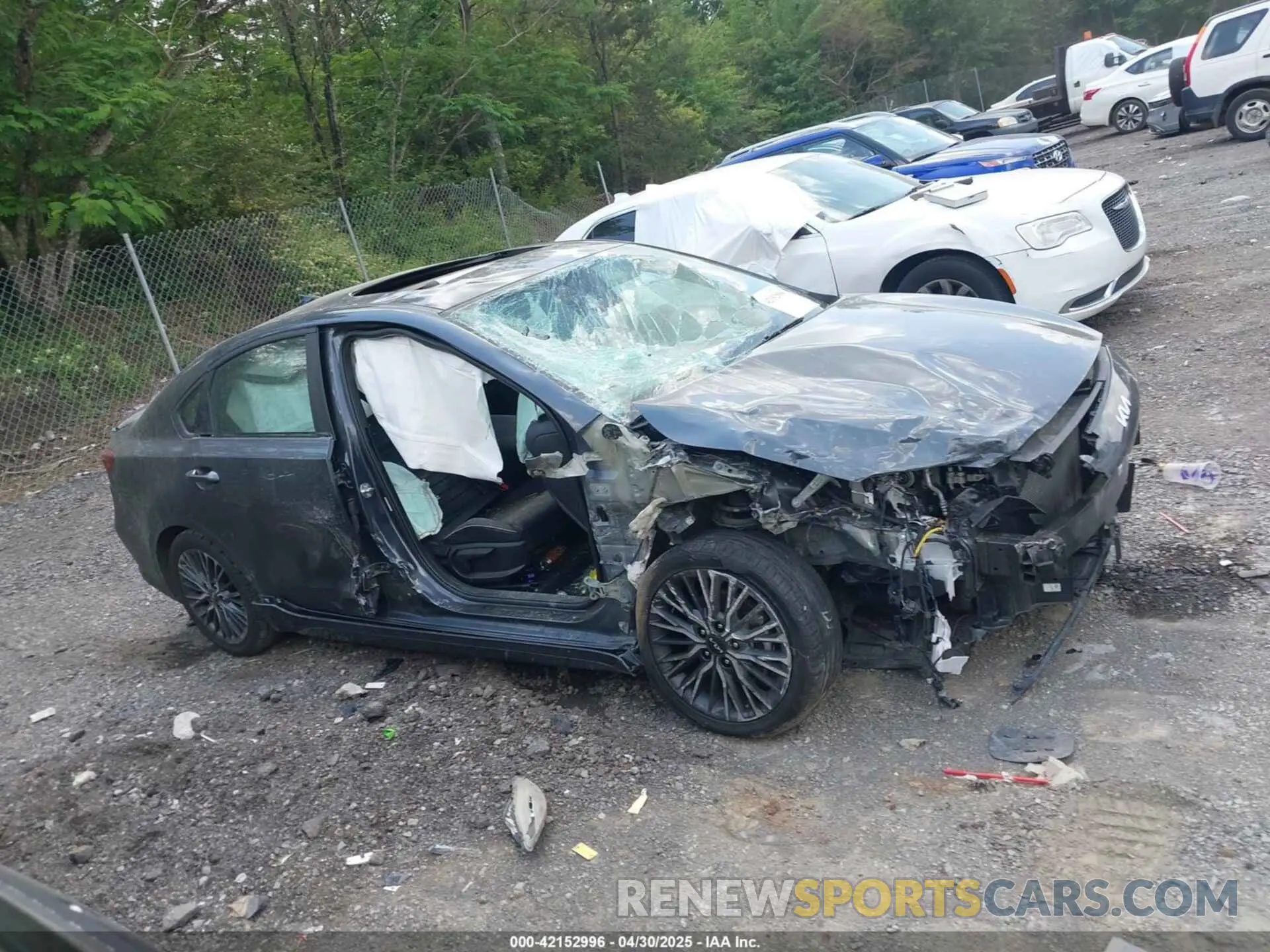 12 Photograph of a damaged car 3KPF54AD4RE713220 KIA FORTE 2024