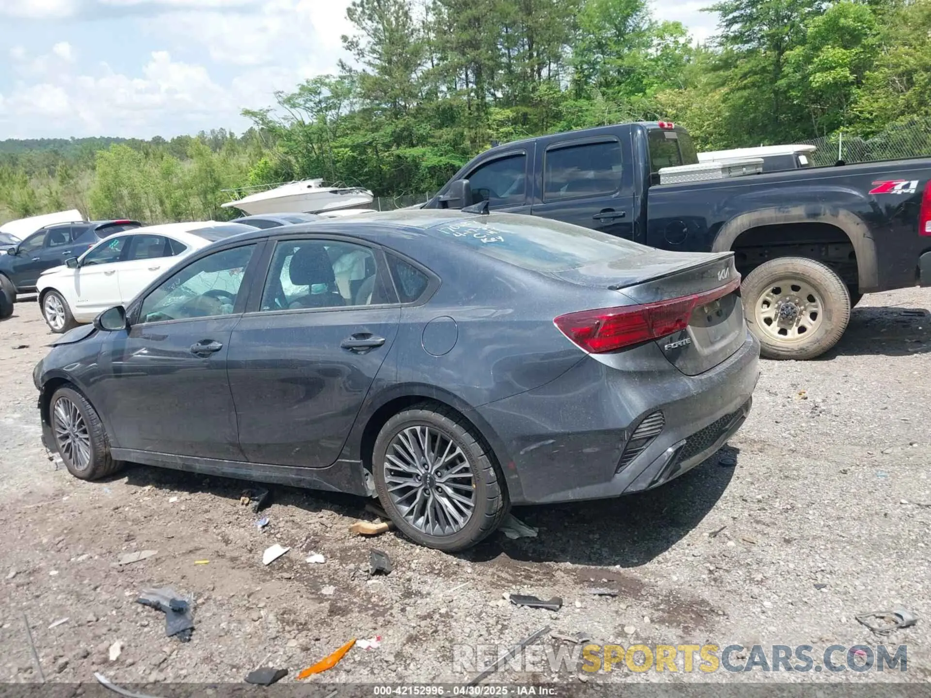 13 Photograph of a damaged car 3KPF54AD4RE713220 KIA FORTE 2024