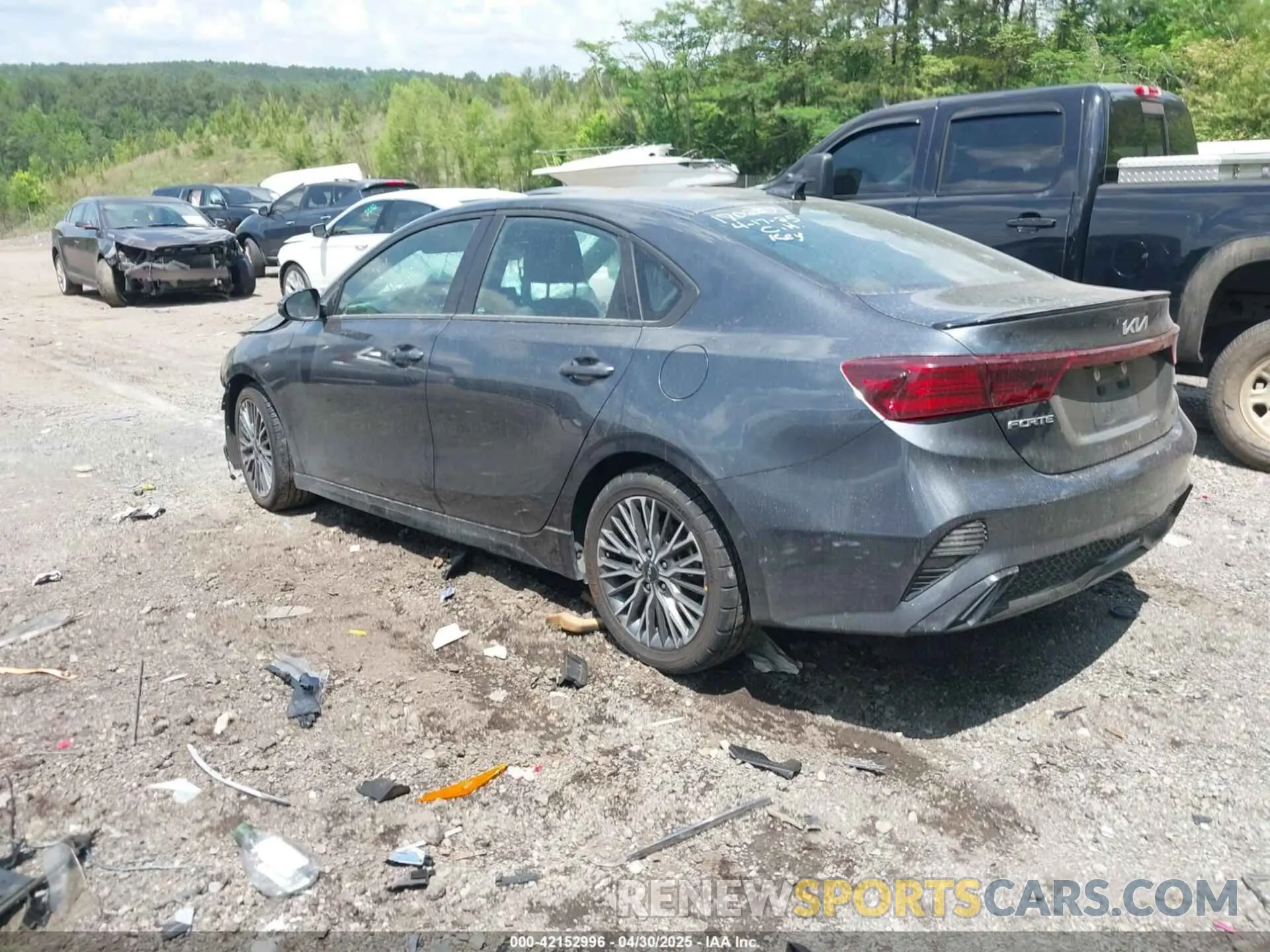 3 Photograph of a damaged car 3KPF54AD4RE713220 KIA FORTE 2024