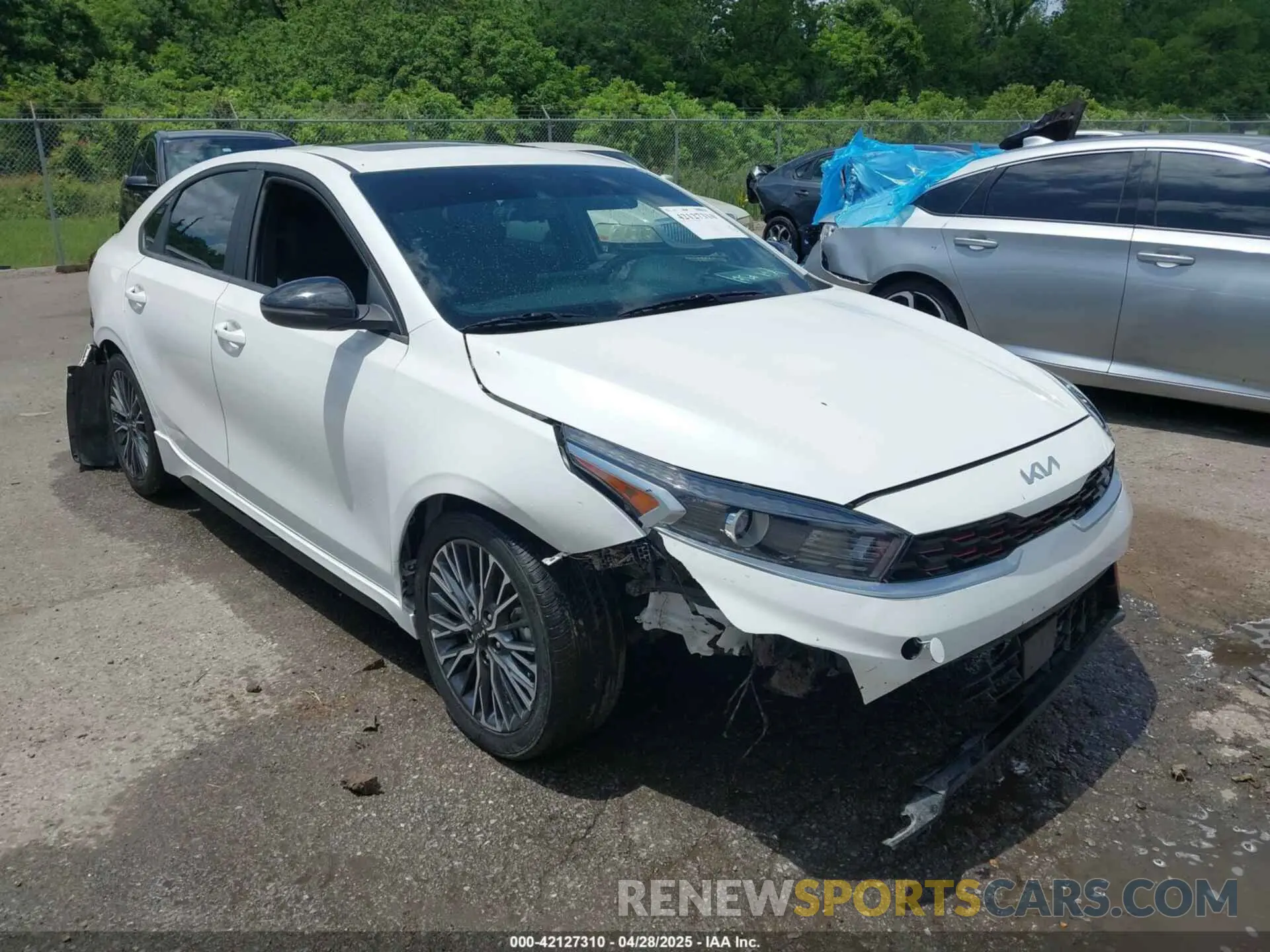 1 Фотография поврежденного автомобиля 3KPF54AD4RE730342 KIA FORTE 2024