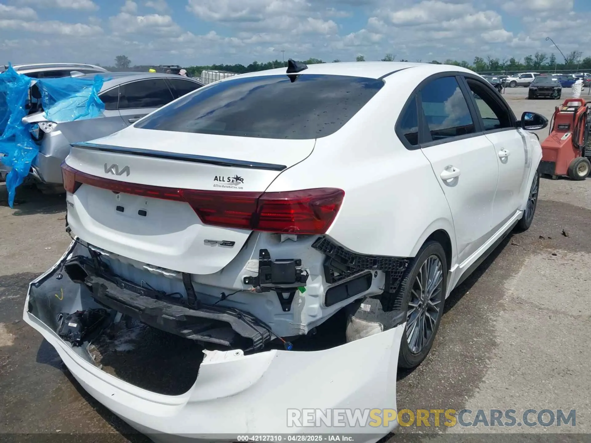 4 Фотография поврежденного автомобиля 3KPF54AD4RE730342 KIA FORTE 2024