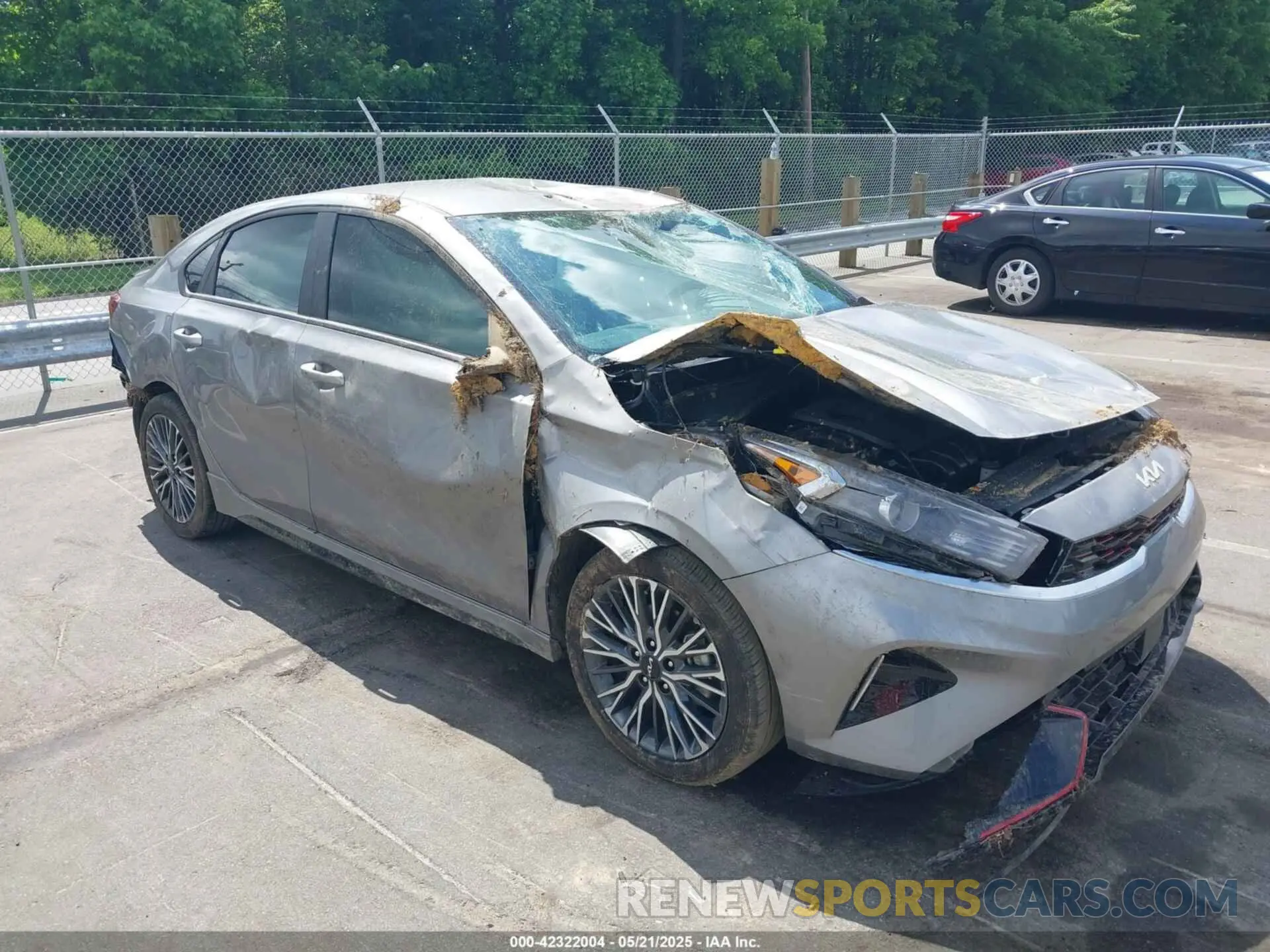1 Photograph of a damaged car 3KPF54AD4RE814452 KIA FORTE 2024