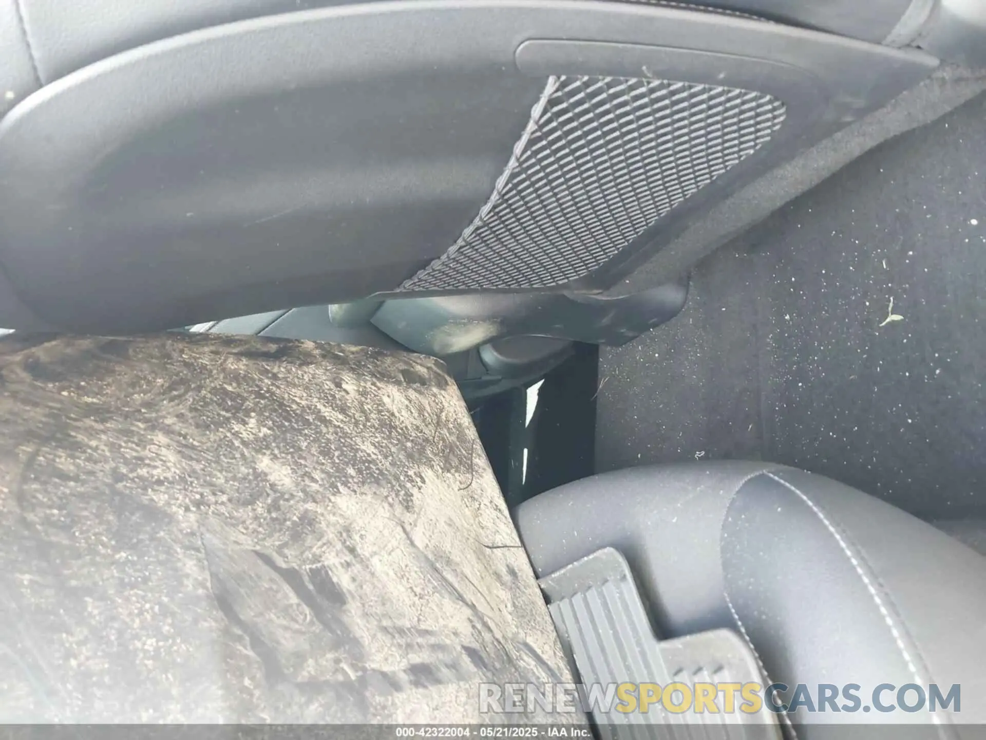8 Photograph of a damaged car 3KPF54AD4RE814452 KIA FORTE 2024