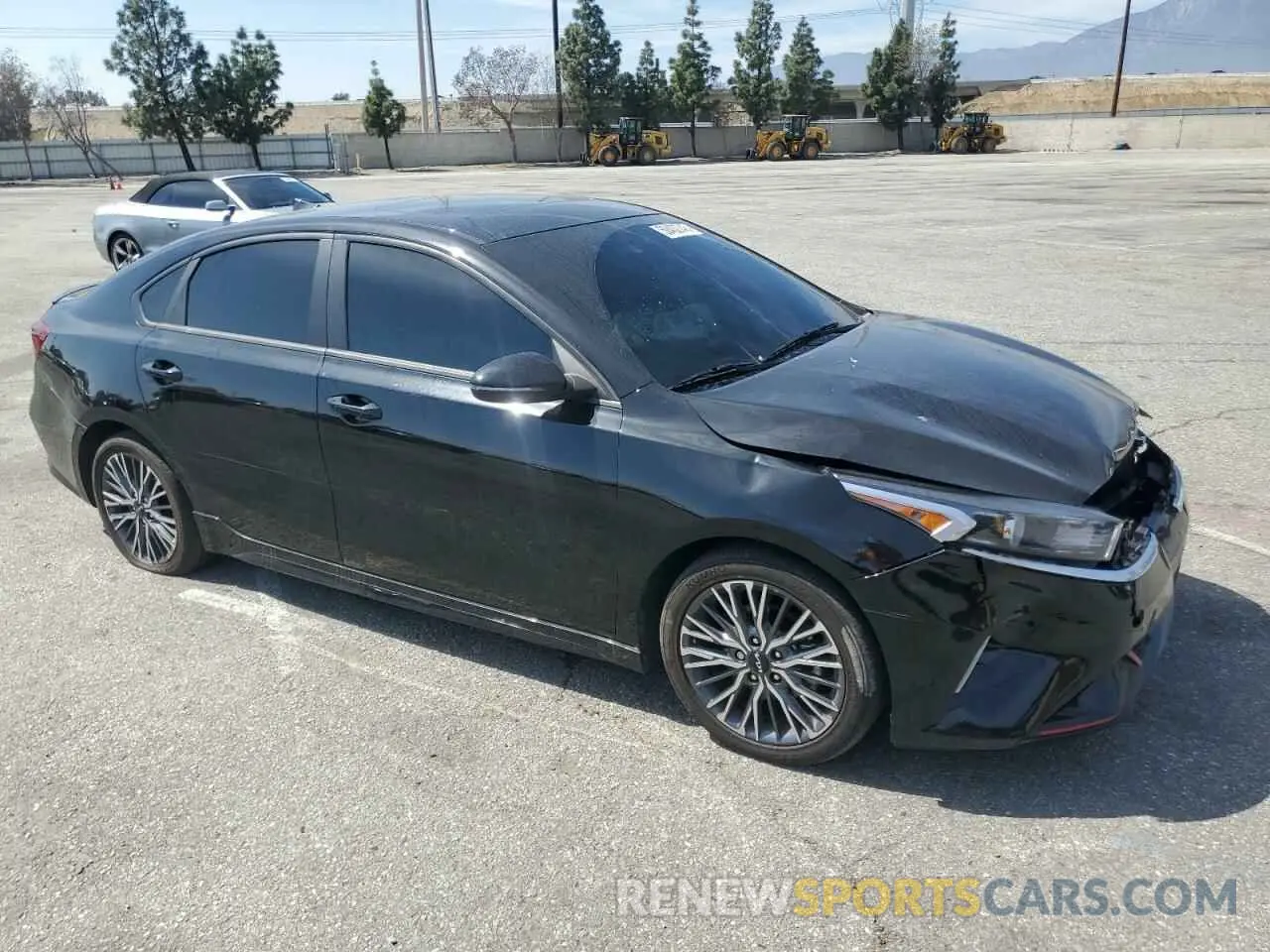 4 Photograph of a damaged car 3KPF54AD5RE717129 KIA FORTE 2024
