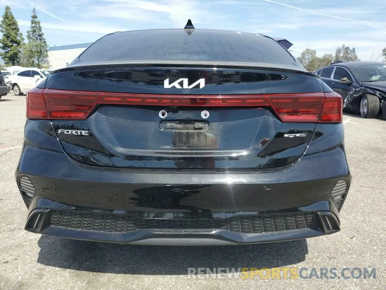 6 Photograph of a damaged car 3KPF54AD5RE717129 KIA FORTE 2024