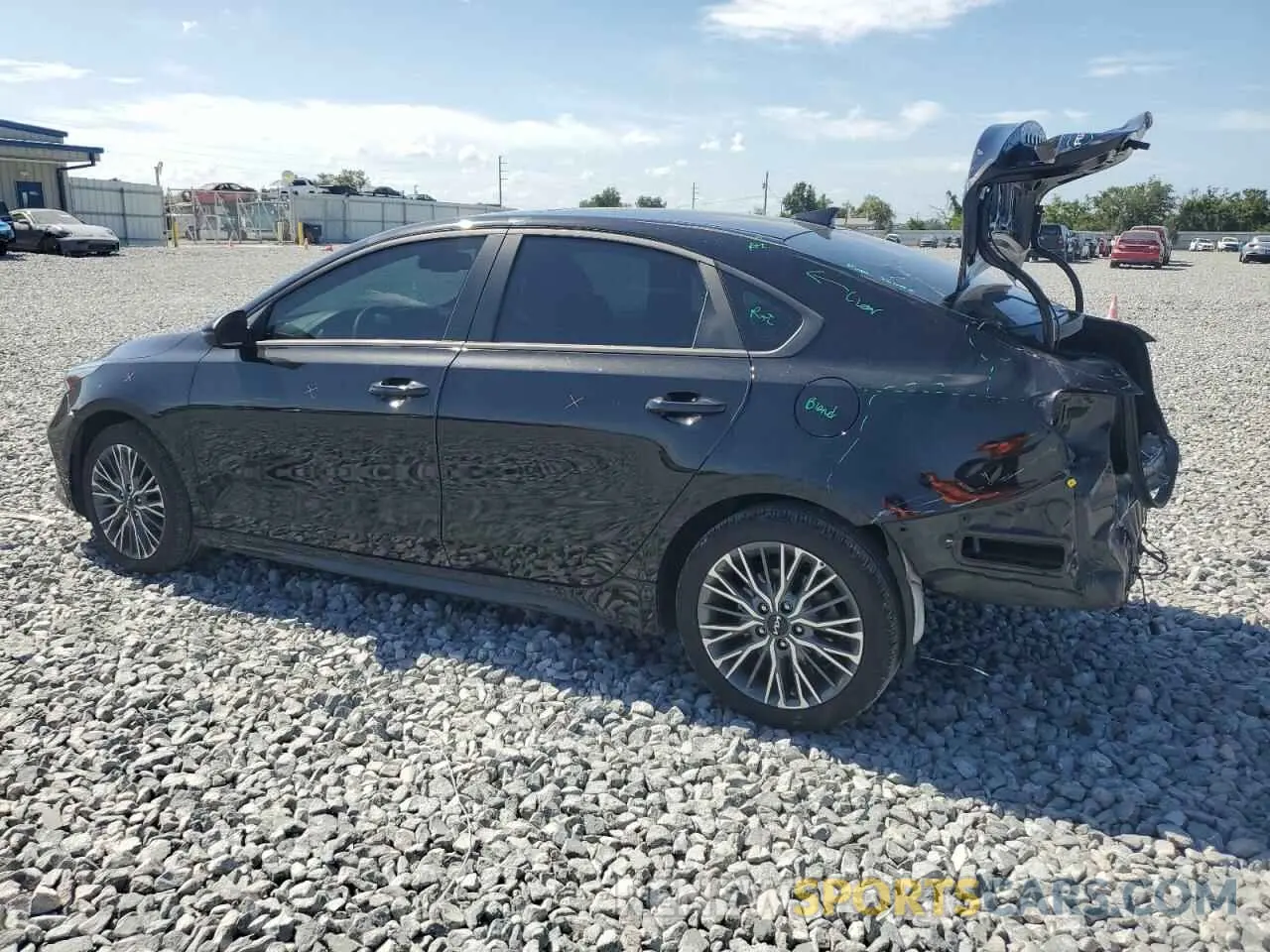 2 Фотография поврежденного автомобиля 3KPF54AD5RE748591 KIA FORTE 2024