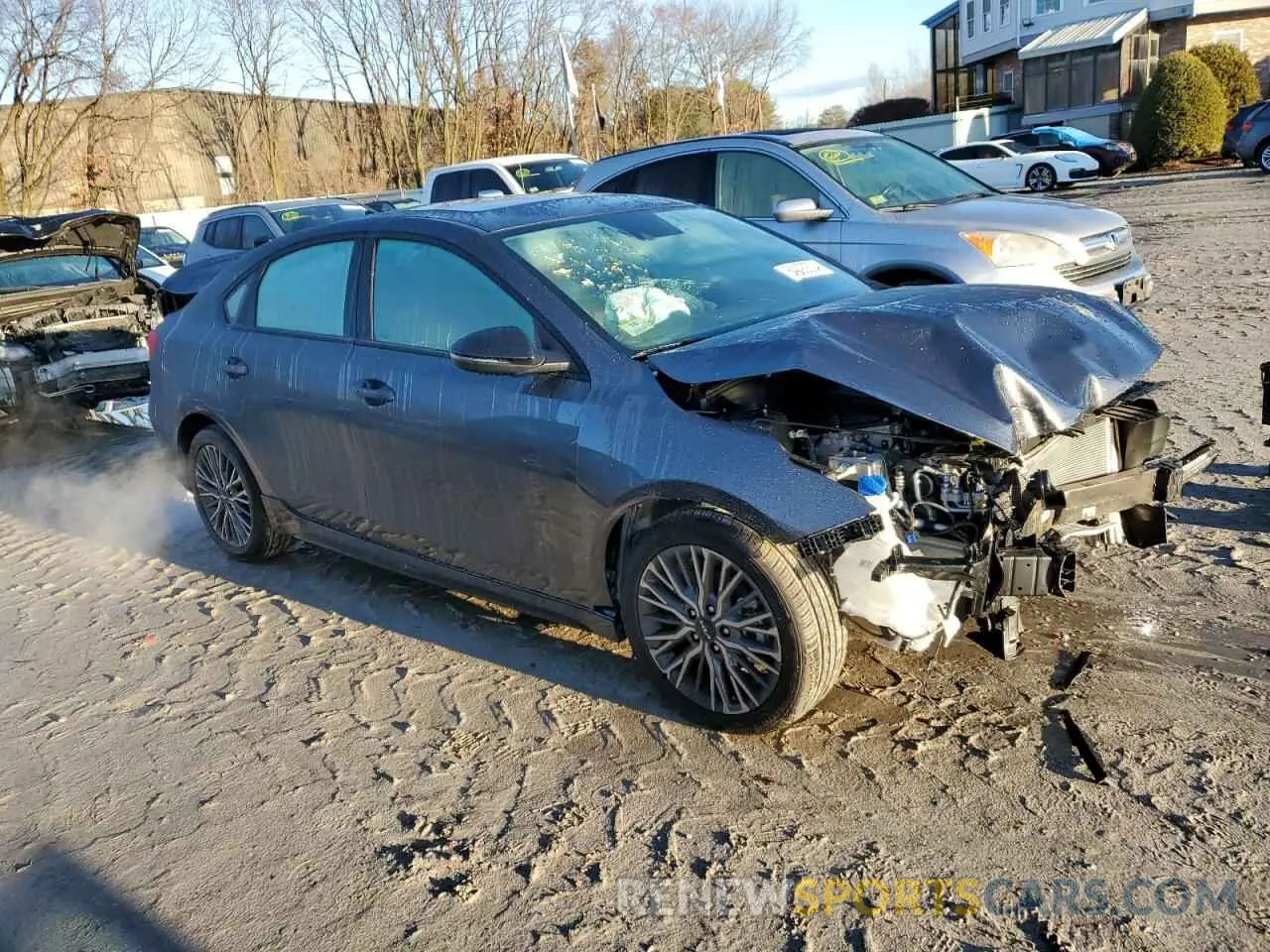 4 Фотография поврежденного автомобиля 3KPF54AD5RE811124 KIA FORTE 2024