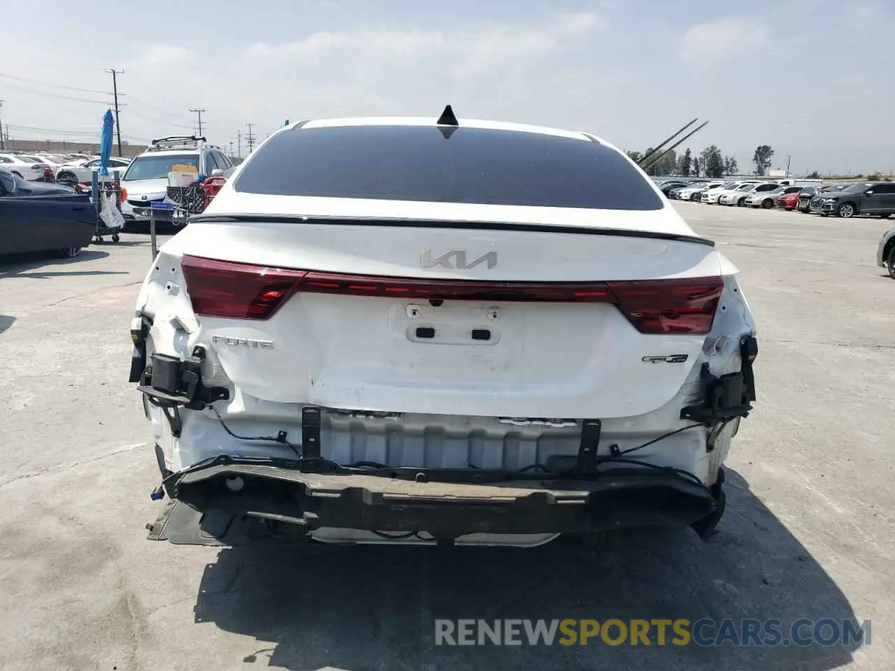 6 Photograph of a damaged car 3KPF54AD6RE718967 KIA FORTE 2024