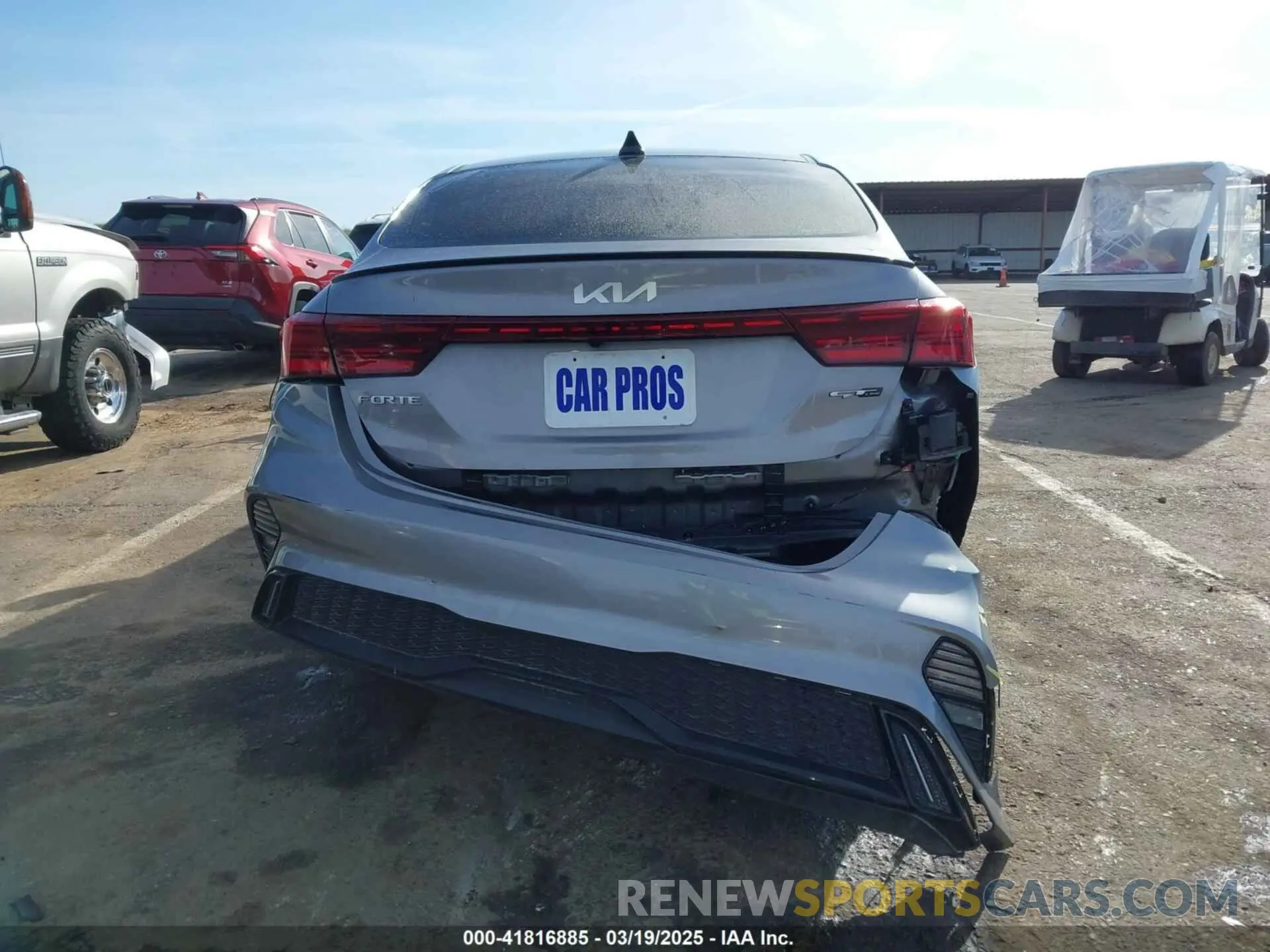 16 Photograph of a damaged car 3KPF54AD6RE774262 KIA FORTE 2024