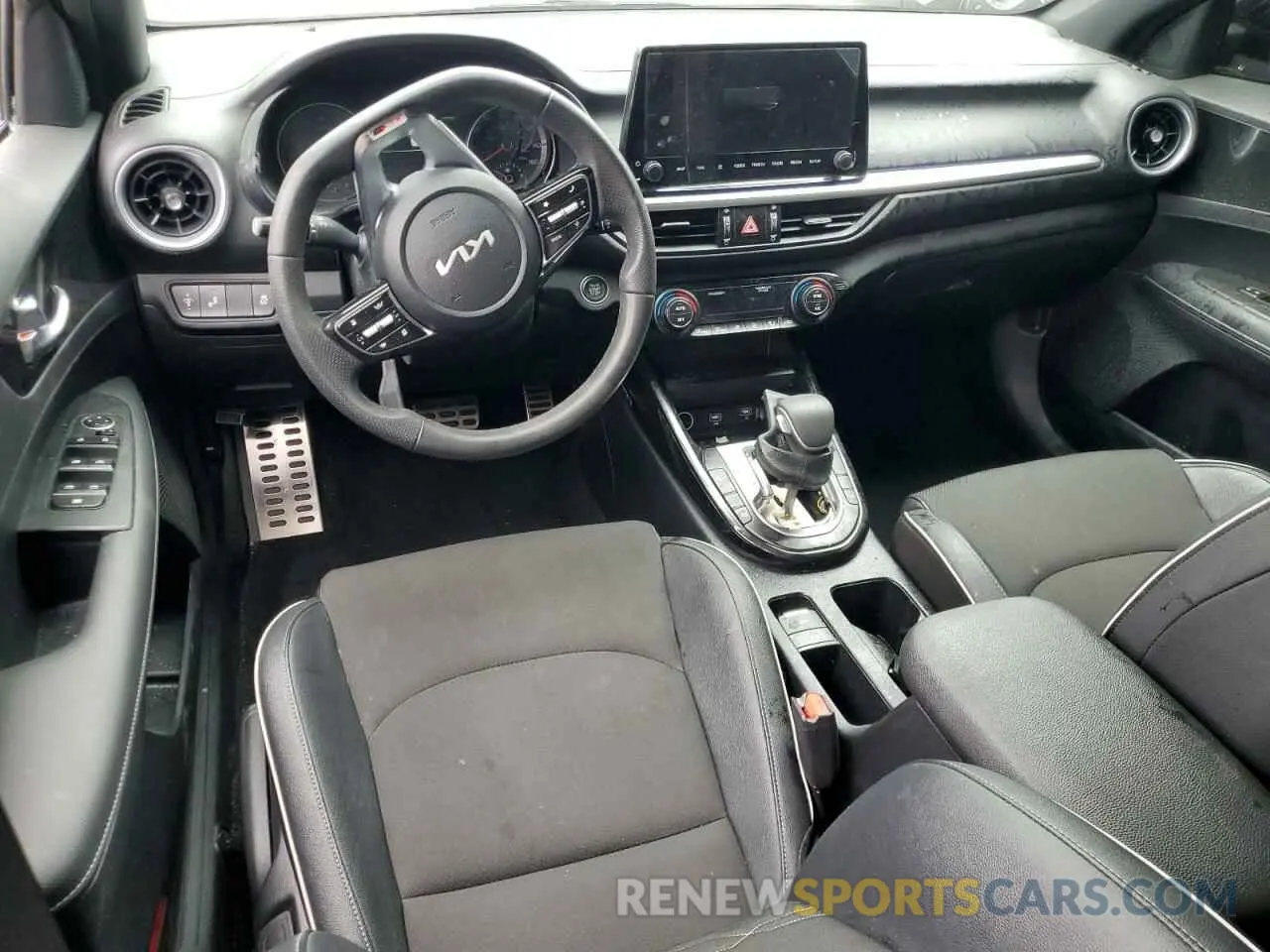 8 Фотография поврежденного автомобиля 3KPF54AD6RE788159 KIA FORTE 2024