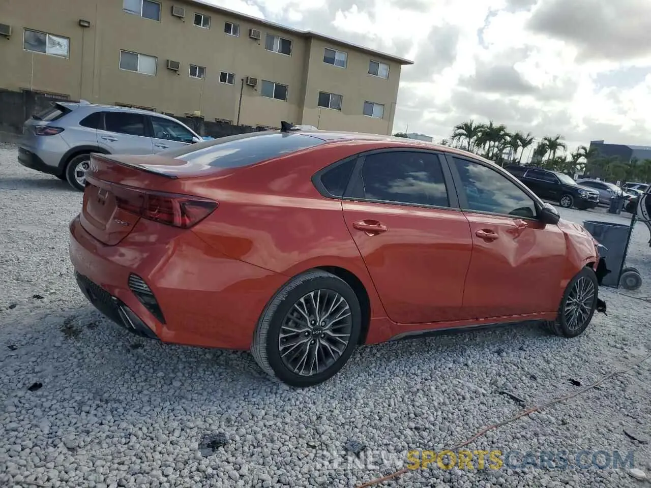 3 Photograph of a damaged car 3KPF54AD7RE698437 KIA FORTE 2024
