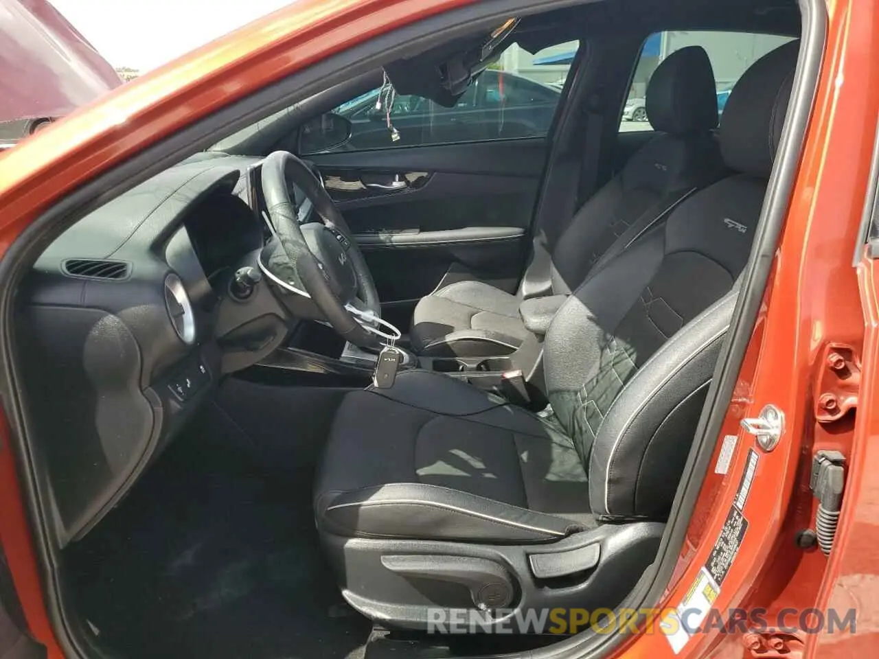 7 Photograph of a damaged car 3KPF54AD7RE698437 KIA FORTE 2024