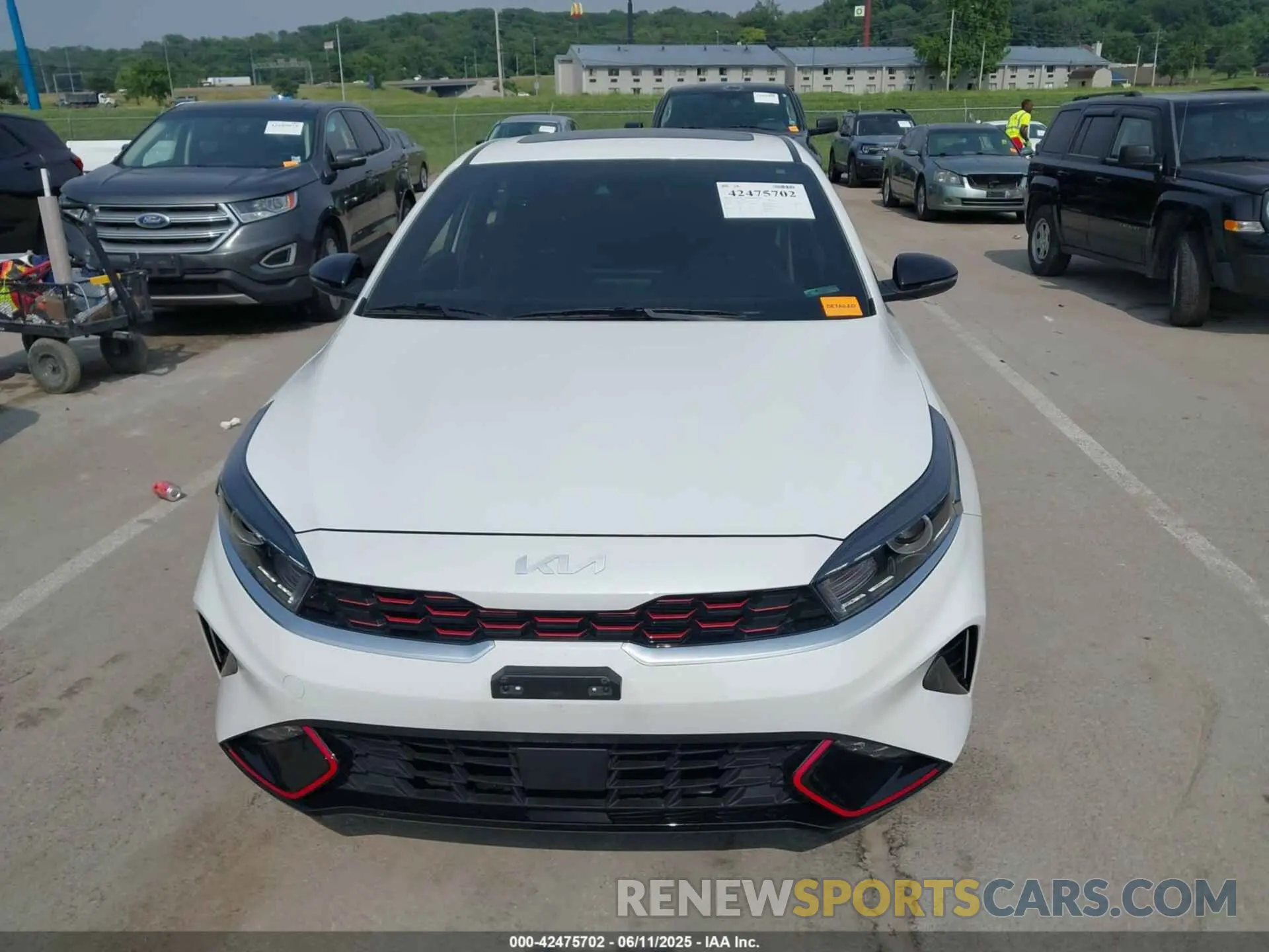 12 Photograph of a damaged car 3KPF54AD7RE730965 KIA FORTE 2024