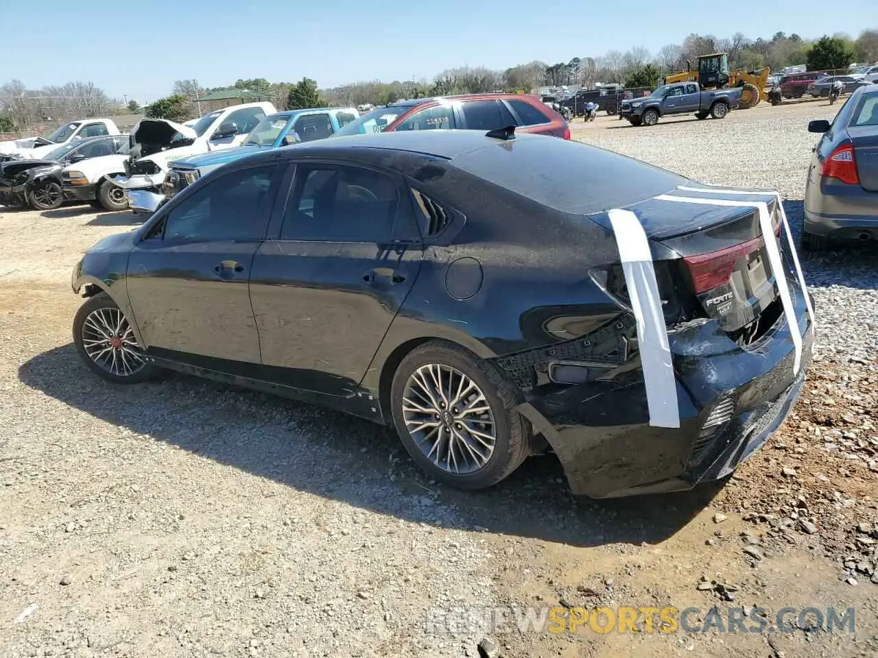 2 Фотография поврежденного автомобиля 3KPF54AD7RE803204 KIA FORTE 2024