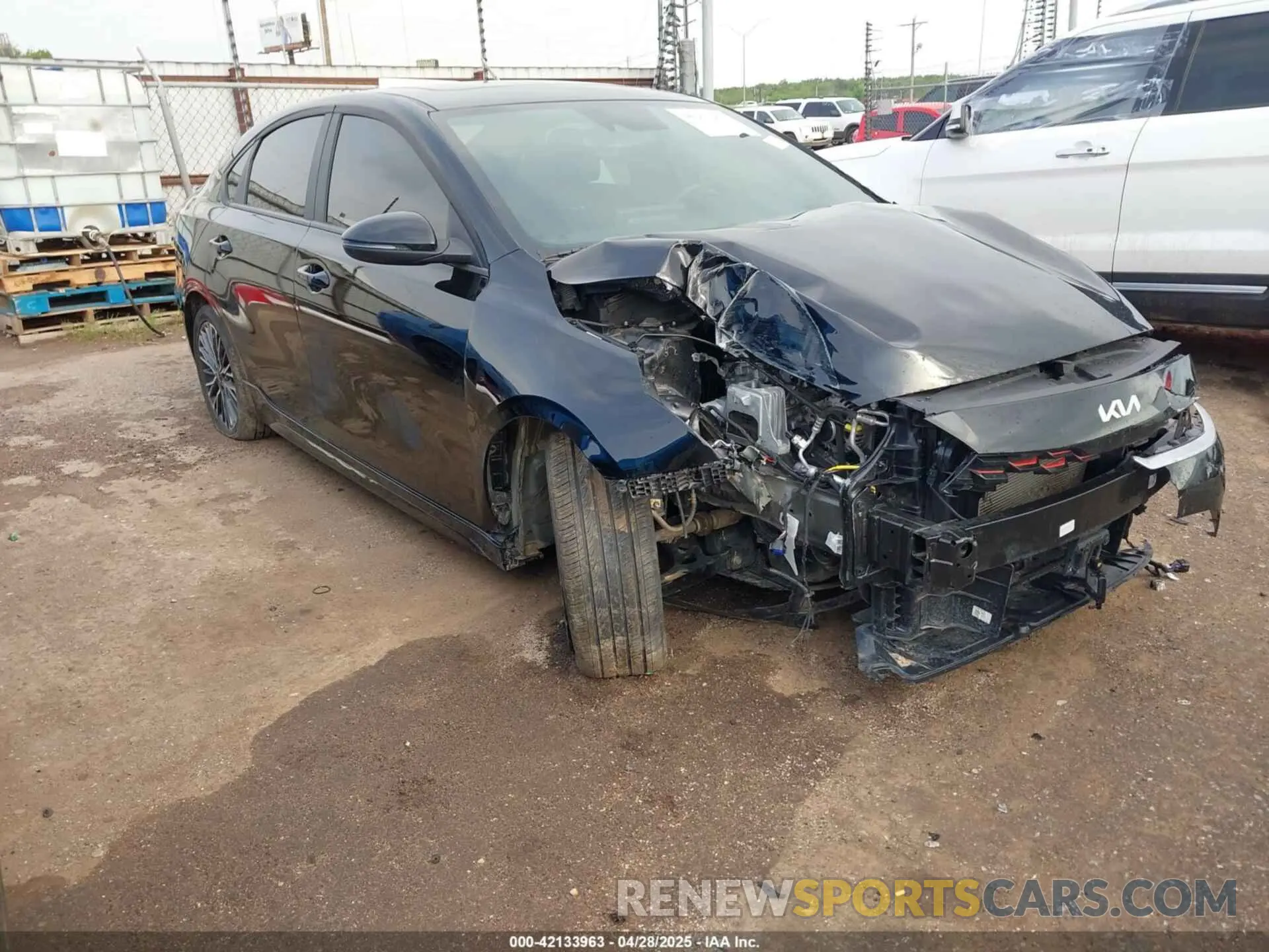 1 Photograph of a damaged car 3KPF54AD8RE716248 KIA FORTE 2024