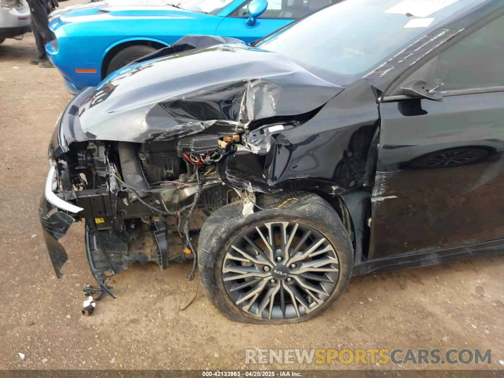 6 Photograph of a damaged car 3KPF54AD8RE716248 KIA FORTE 2024
