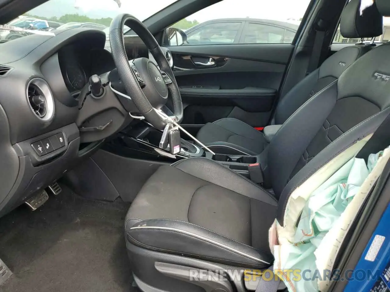 7 Фотография поврежденного автомобиля 3KPF54AD8RE719439 KIA FORTE 2024