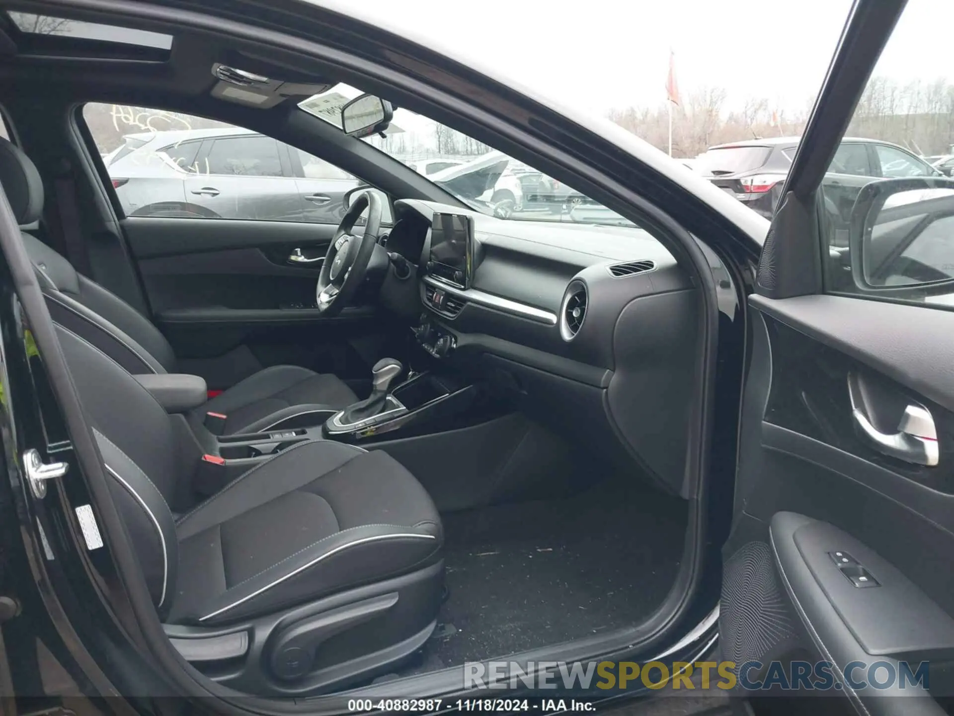 5 Фотография поврежденного автомобиля 3KPF54AD8RE756085 KIA FORTE 2024