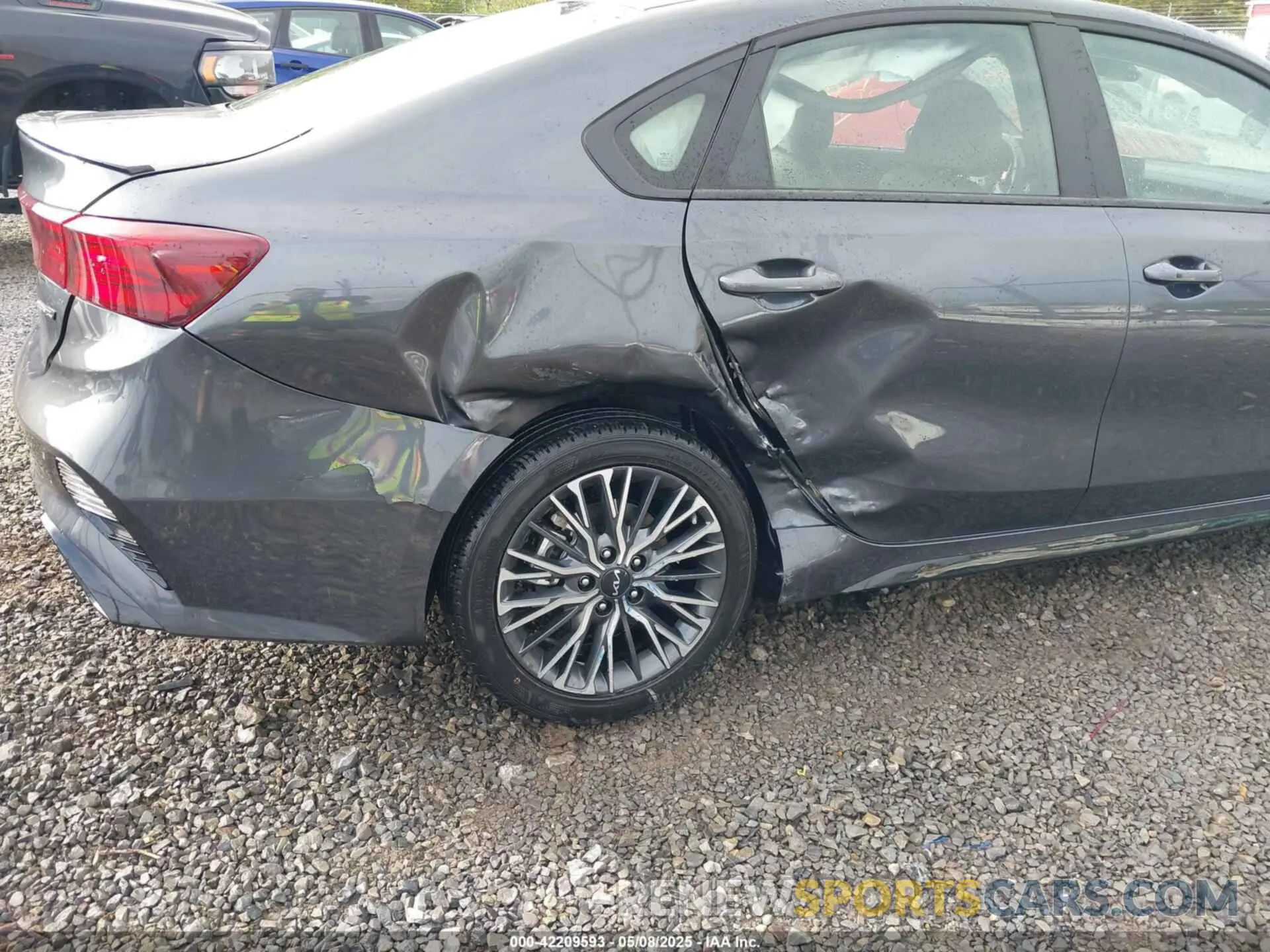 6 Фотография поврежденного автомобиля 3KPF54AD9RE712242 KIA FORTE 2024