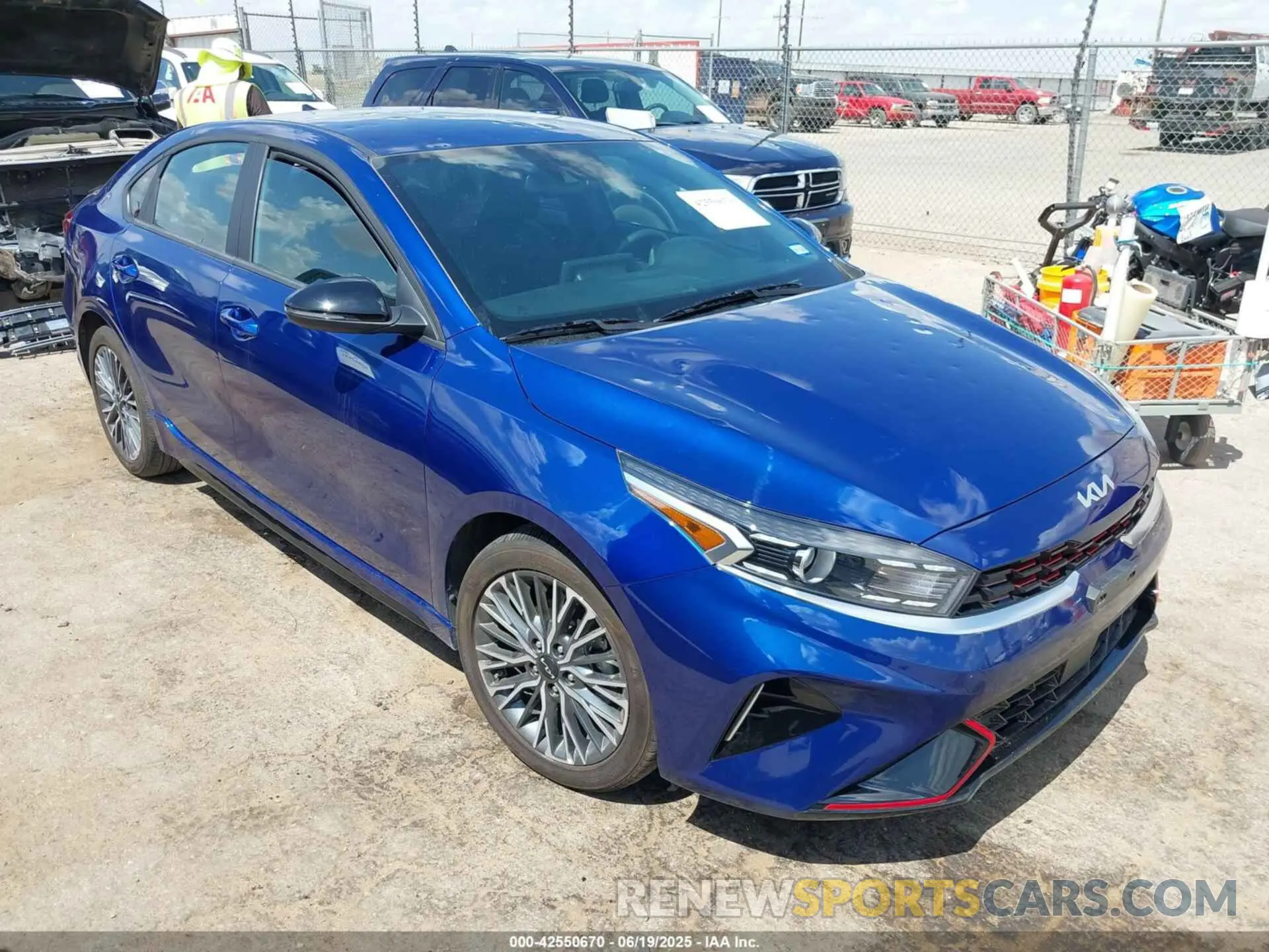 1 Фотография поврежденного автомобиля 3KPF54AD9RE807478 KIA FORTE 2024