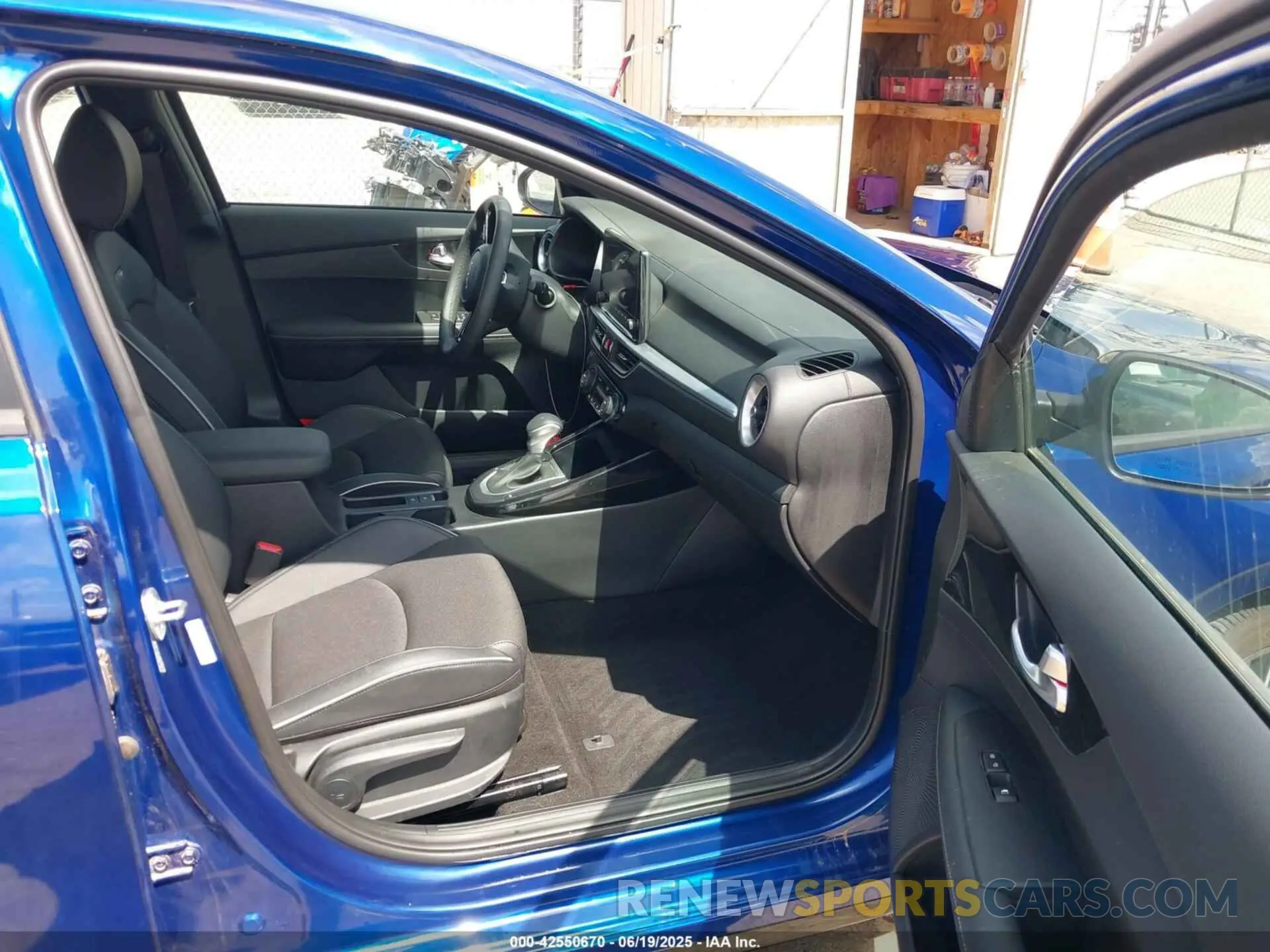 5 Фотография поврежденного автомобиля 3KPF54AD9RE807478 KIA FORTE 2024