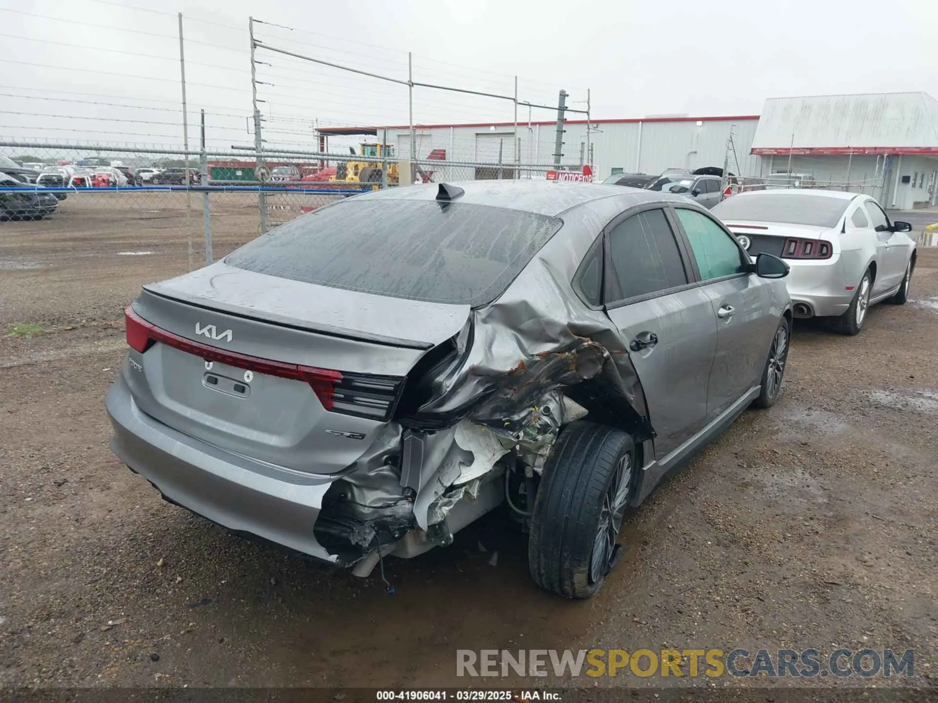 6 Фотография поврежденного автомобиля 3KPF54ADXRE724304 KIA FORTE 2024