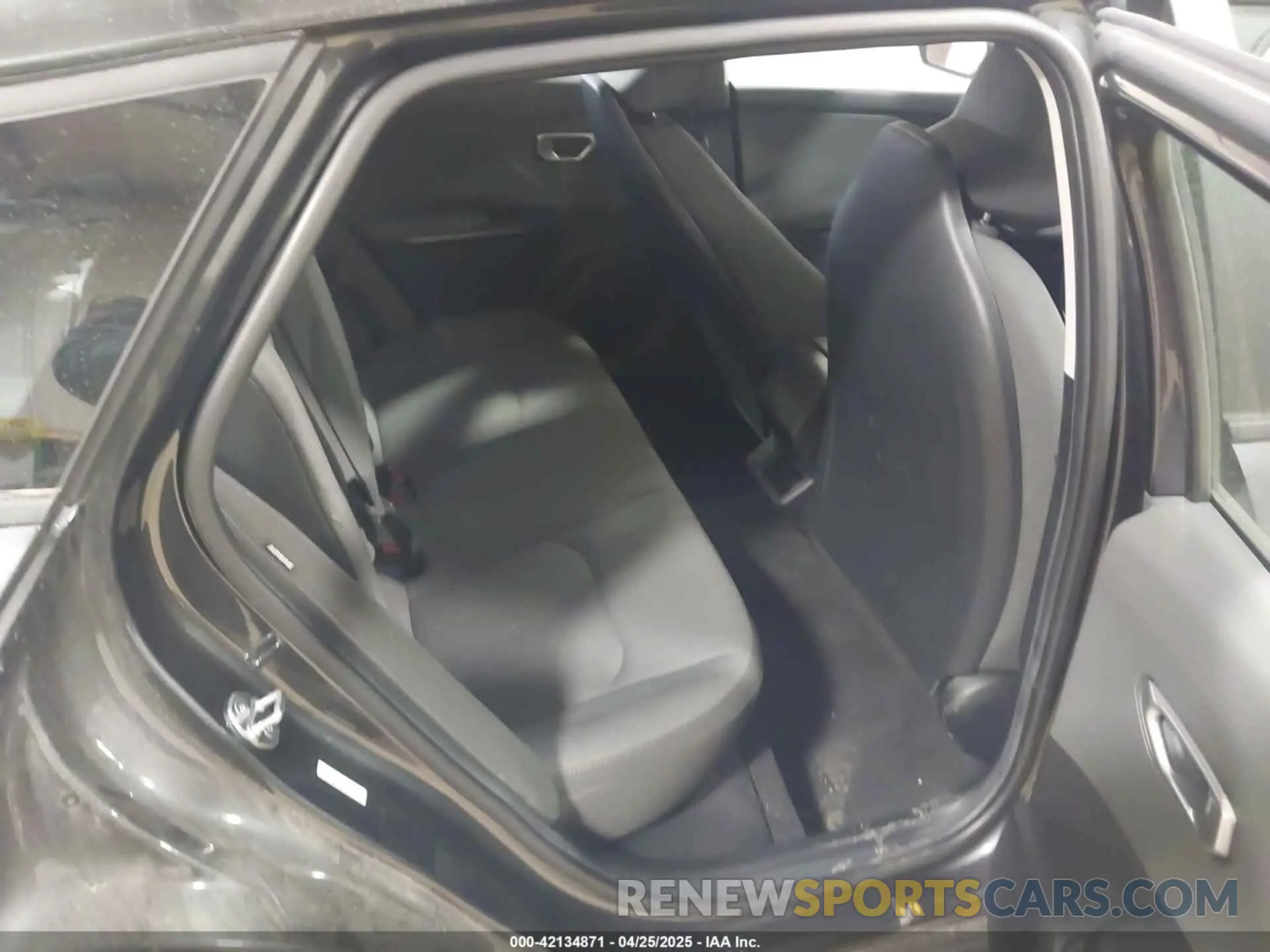 8 Фотография поврежденного автомобиля 3KPFT4DE2SE065019 KIA K4 2025