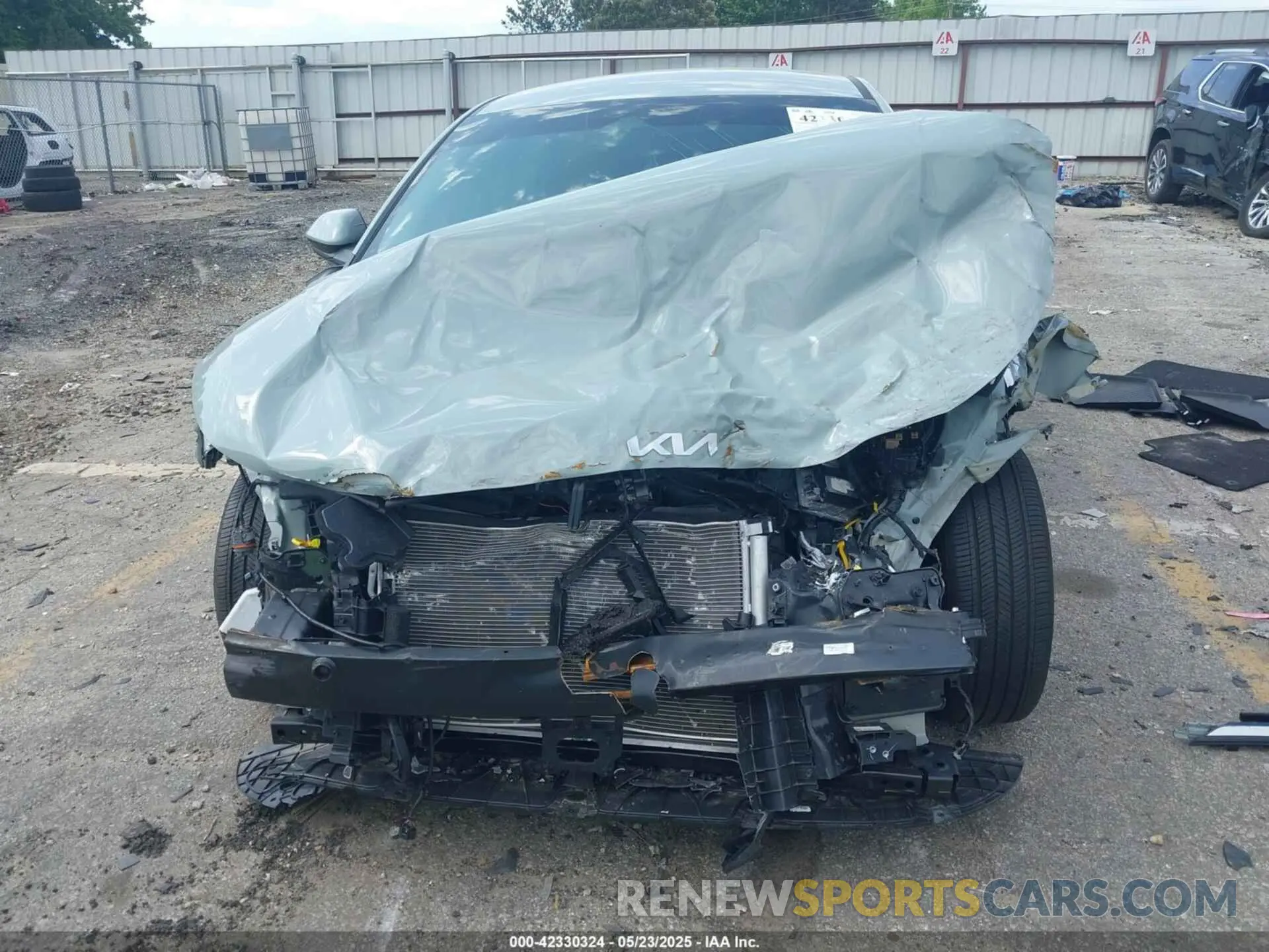 12 Photograph of a damaged car 3KPFT4DE4SE106038 KIA K4 2025