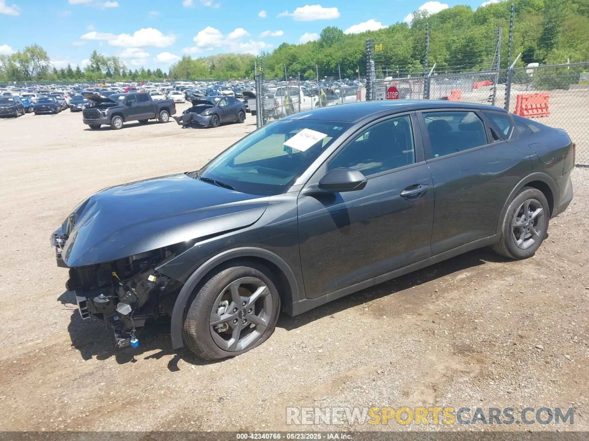 2 Photograph of a damaged car 3KPFT4DE4SE108422 KIA K4 2025
