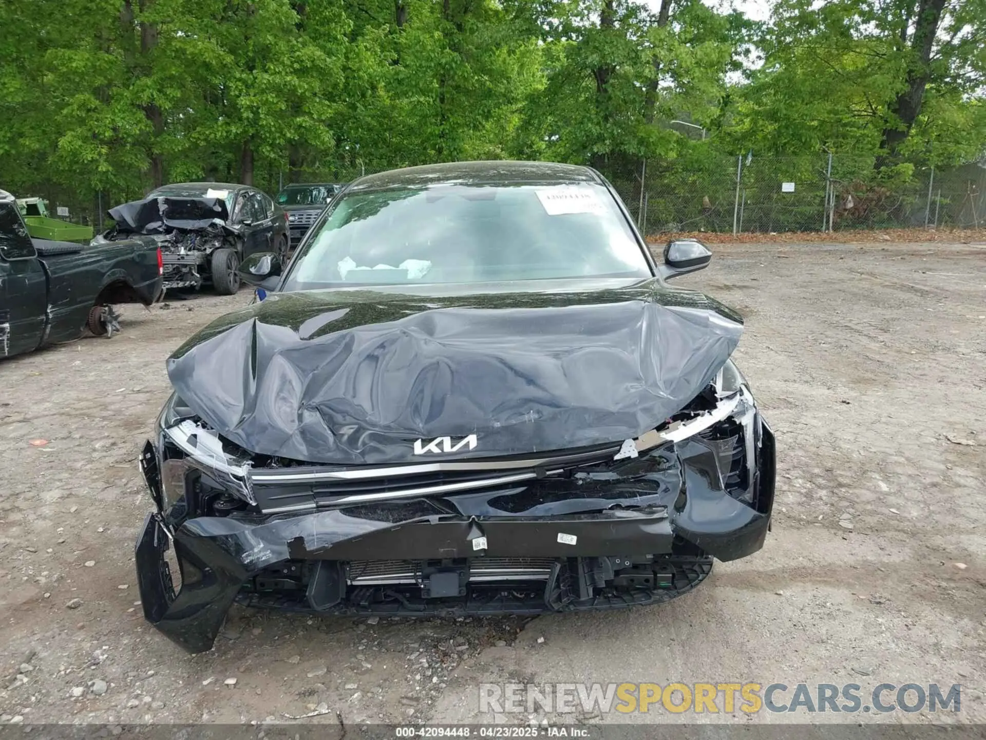 12 Photograph of a damaged car 3KPFT4DE5SE008863 KIA K4 2025