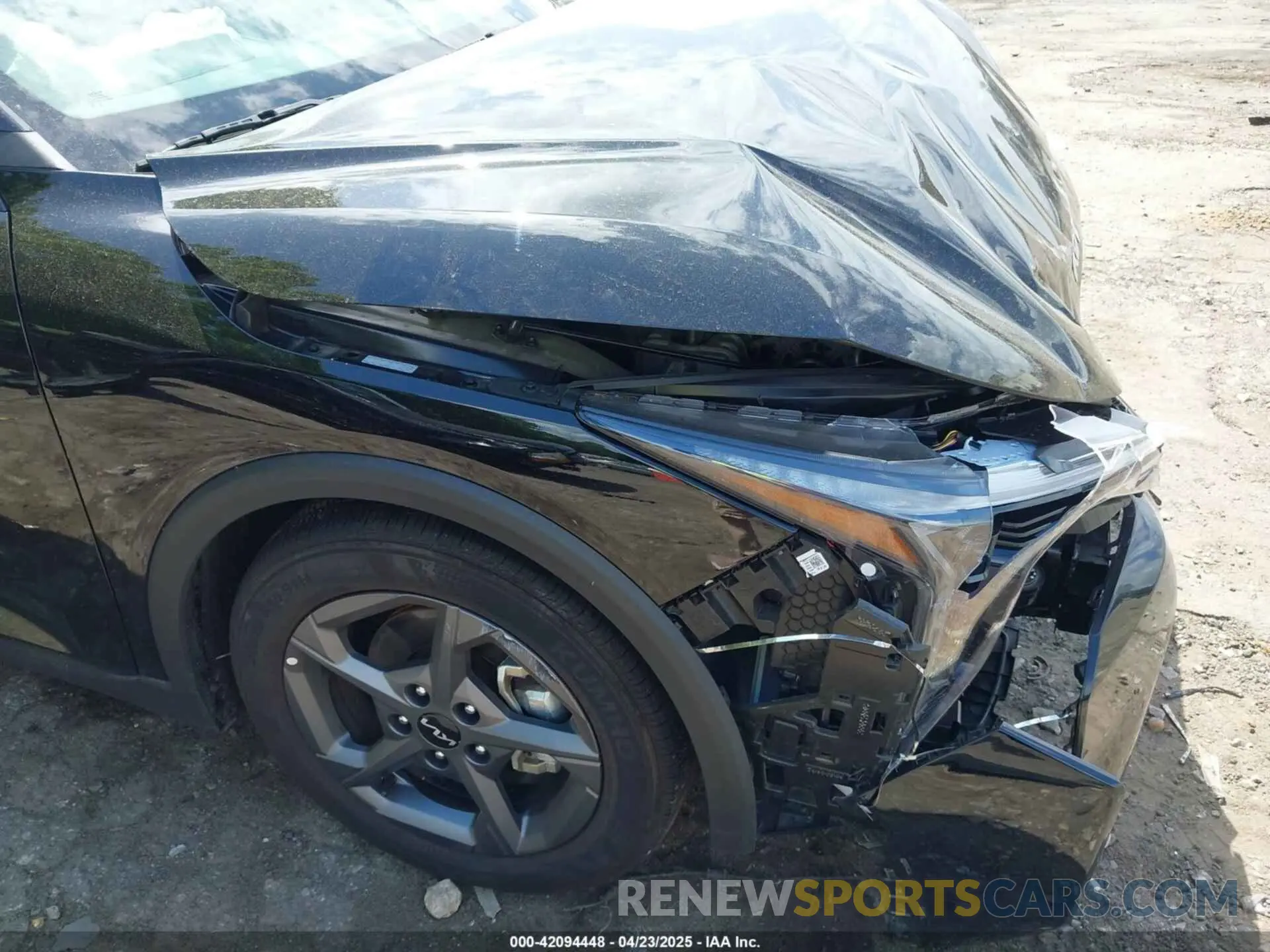 18 Photograph of a damaged car 3KPFT4DE5SE008863 KIA K4 2025