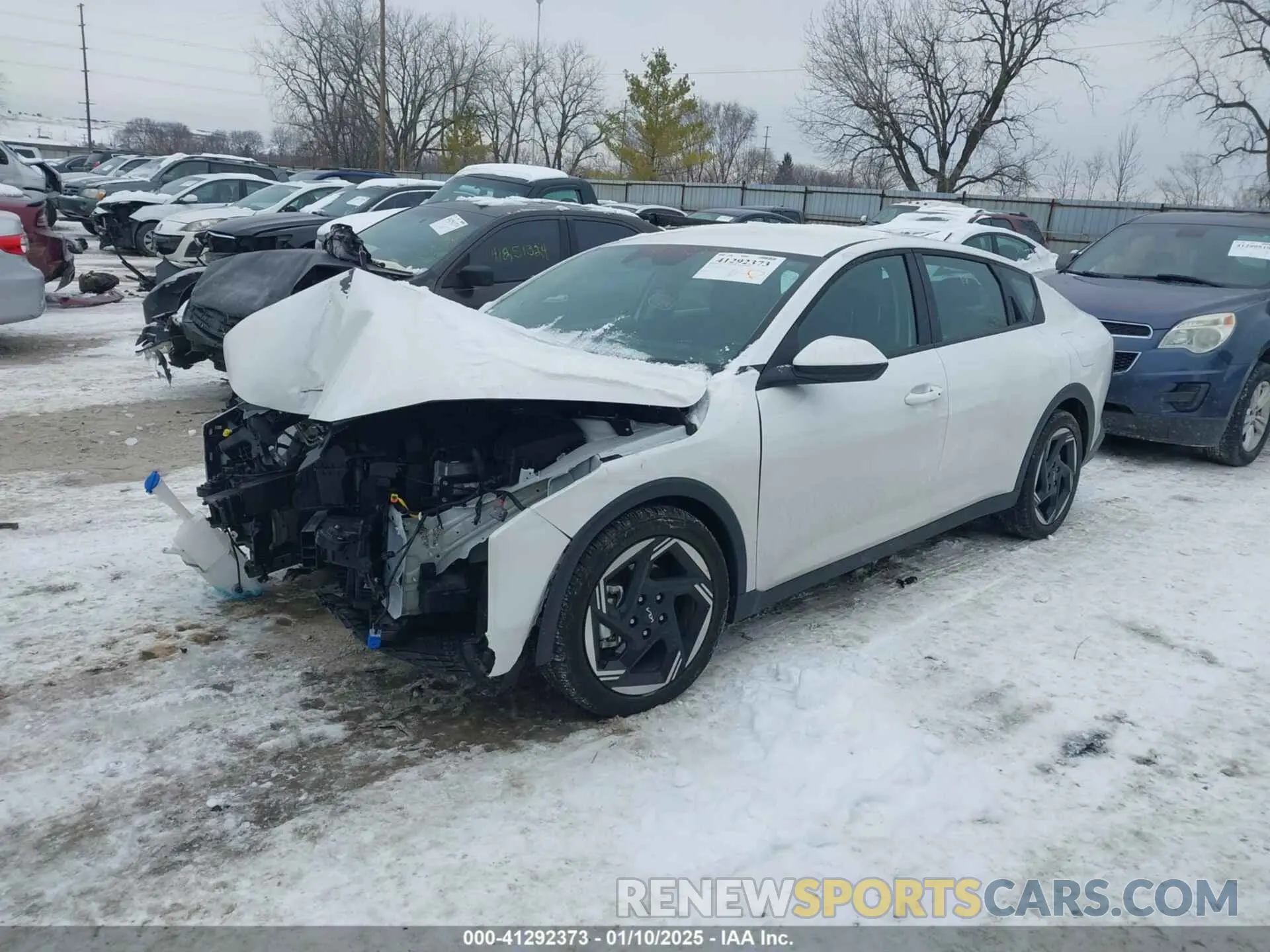 2 Фотография поврежденного автомобиля 3KPFU4DE2SE008137 KIA K4 2025