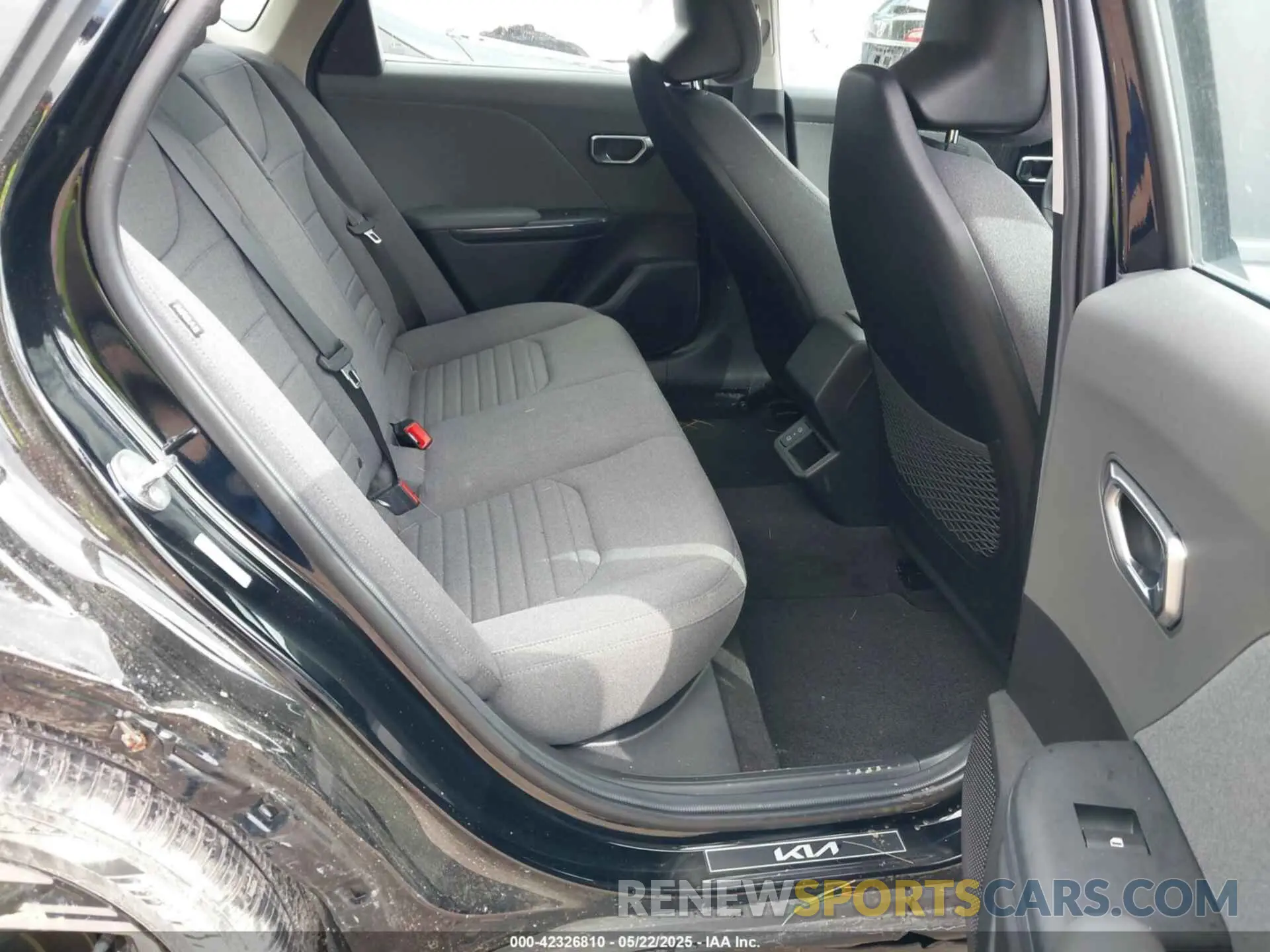 8 Фотография поврежденного автомобиля 3KPFU4DE8SE027744 KIA K4 2025