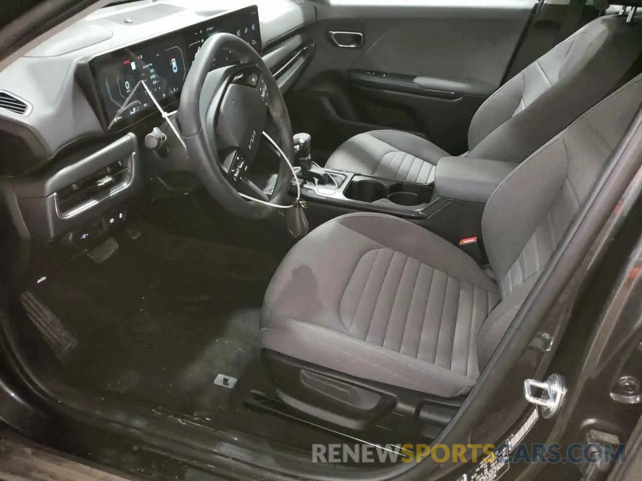 7 Фотография поврежденного автомобиля 3KPFU4DE2SE029148 KIA K4 EX 2025