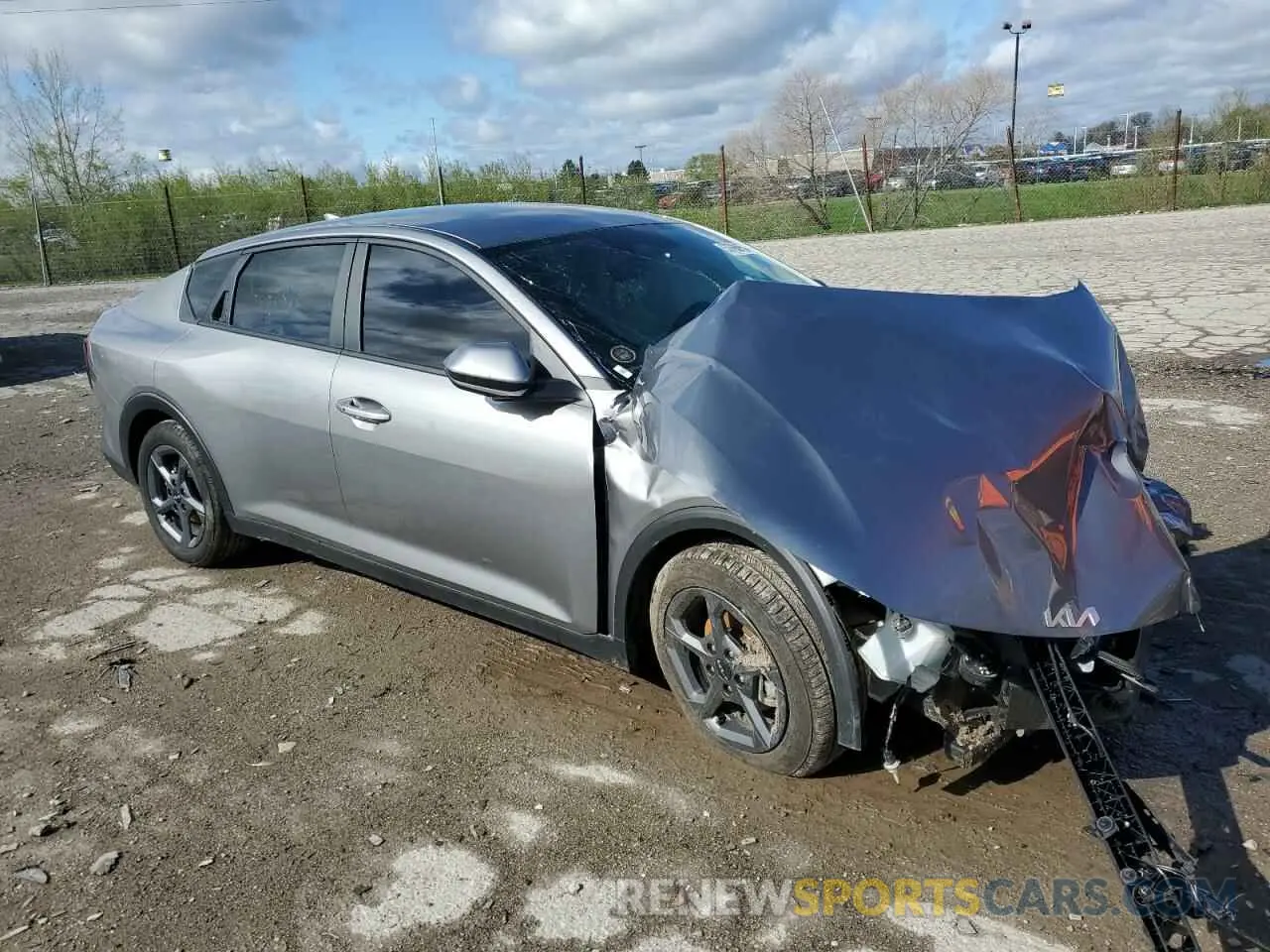 4 Photograph of a damaged car 3KPFT4DE1SE009329 KIA K4 LX 2025