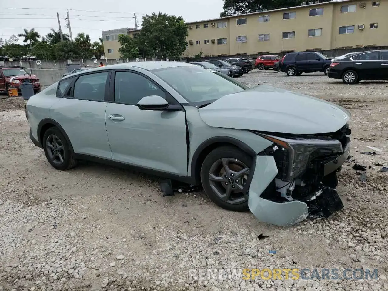 4 Photograph of a damaged car 3KPFT4DE5SE003534 KIA K4 LX 2025