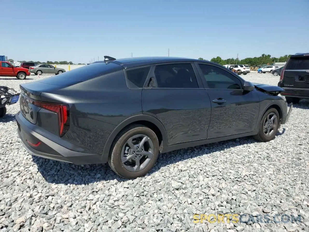 3 Фотография поврежденного автомобиля 3KPFT4DE7SE022781 KIA K4 LX 2025