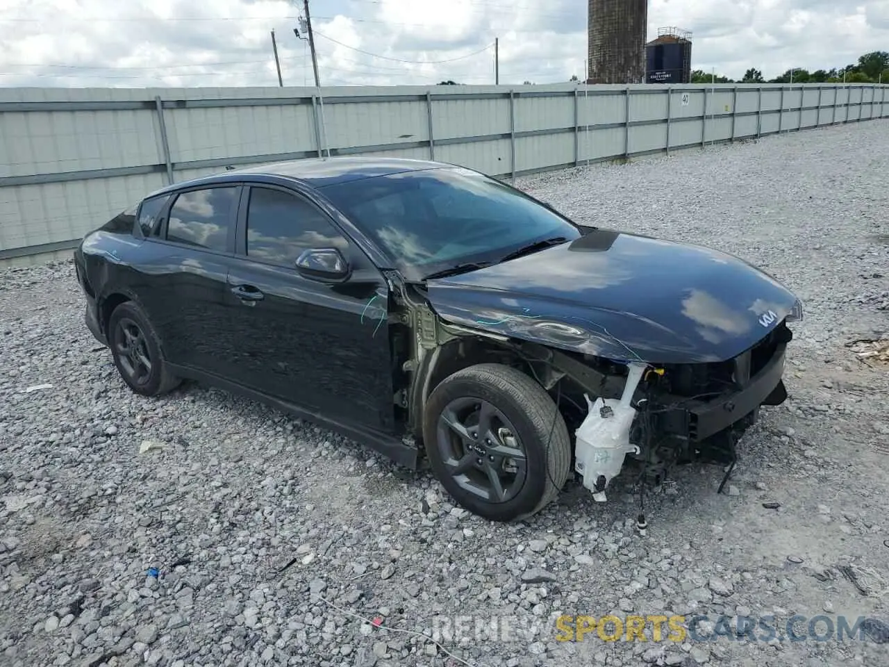 4 Photograph of a damaged car 3KPFT4DE7SE023249 KIA K4 LX 2025