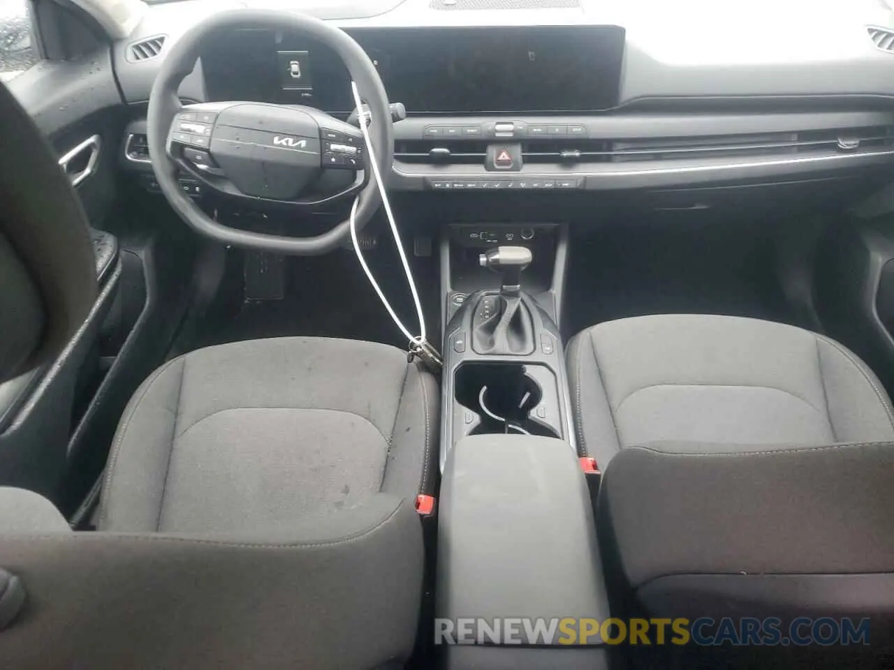 8 Фотография поврежденного автомобиля 3KPFT4DE8SE034938 KIA K4 LX 2025