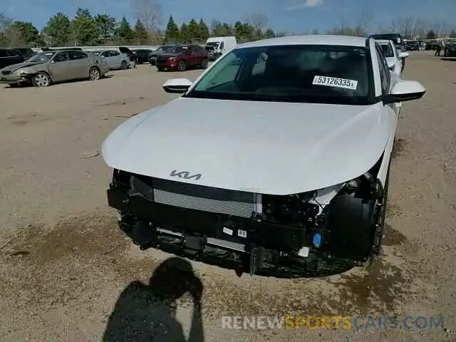 14 Фотография поврежденного автомобиля 3KPFT4DE8SE086442 KIA K4 LX 2025