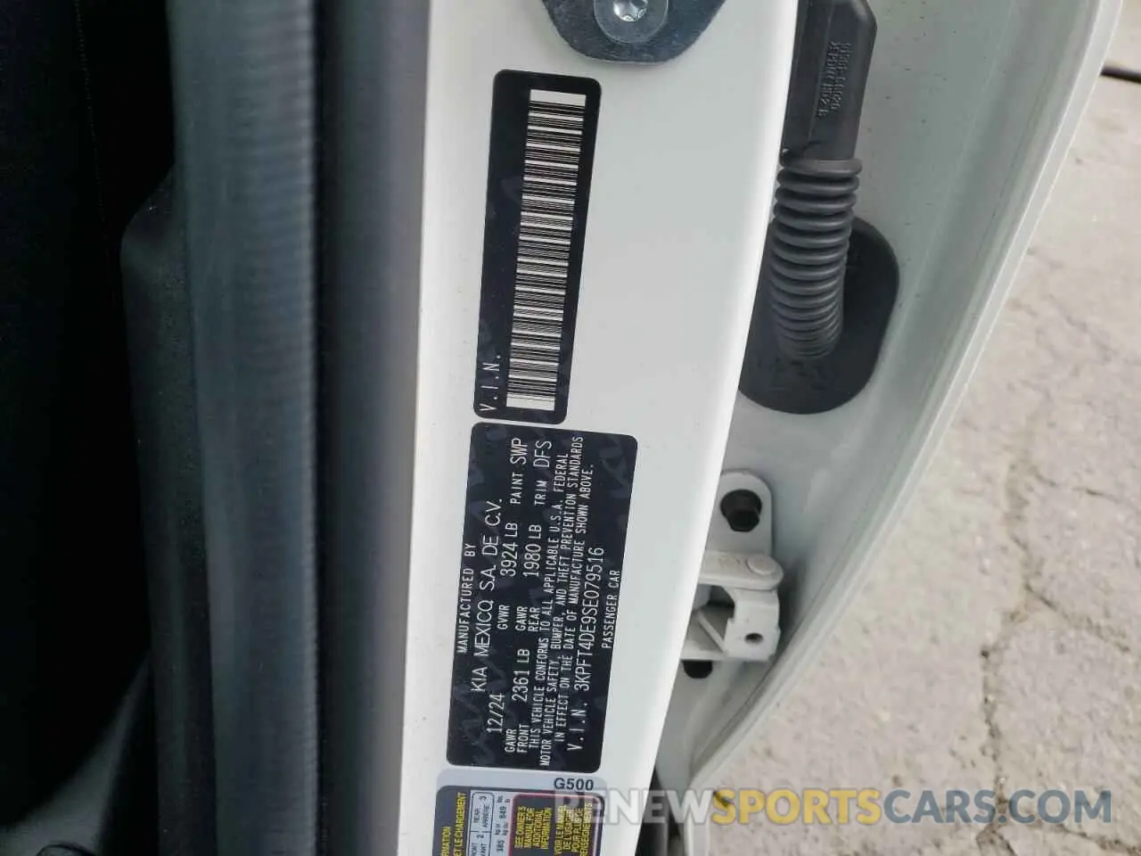 12 Фотография поврежденного автомобиля 3KPFT4DE9SE079516 KIA K4 LX 2025