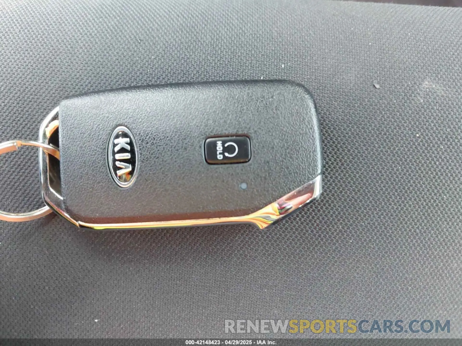 11 Photograph of a damaged car 5XXG14J21MG023942 KIA K5 2021