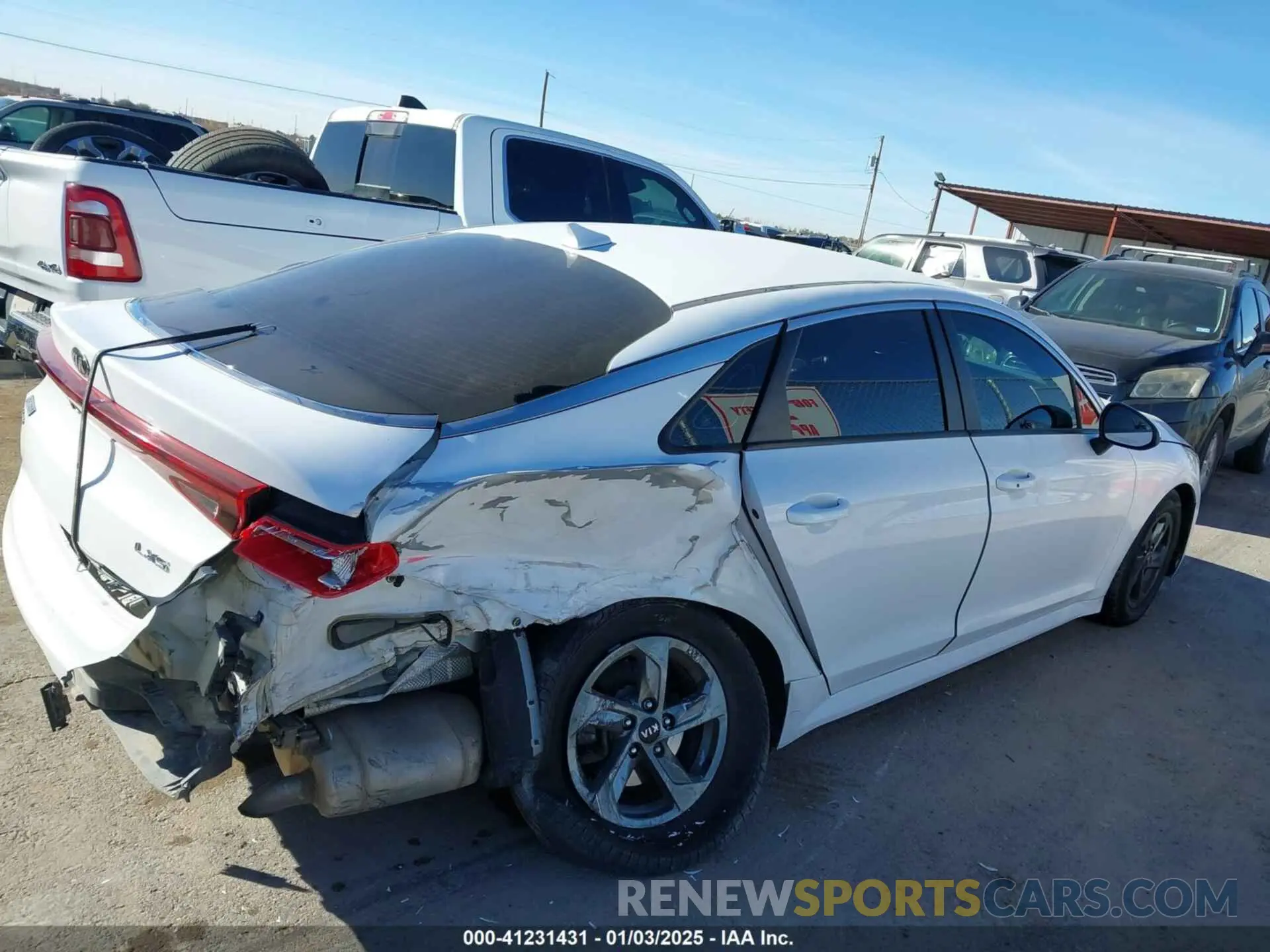 13 Photograph of a damaged car 5XXG14J21MG045147 KIA K5 2021