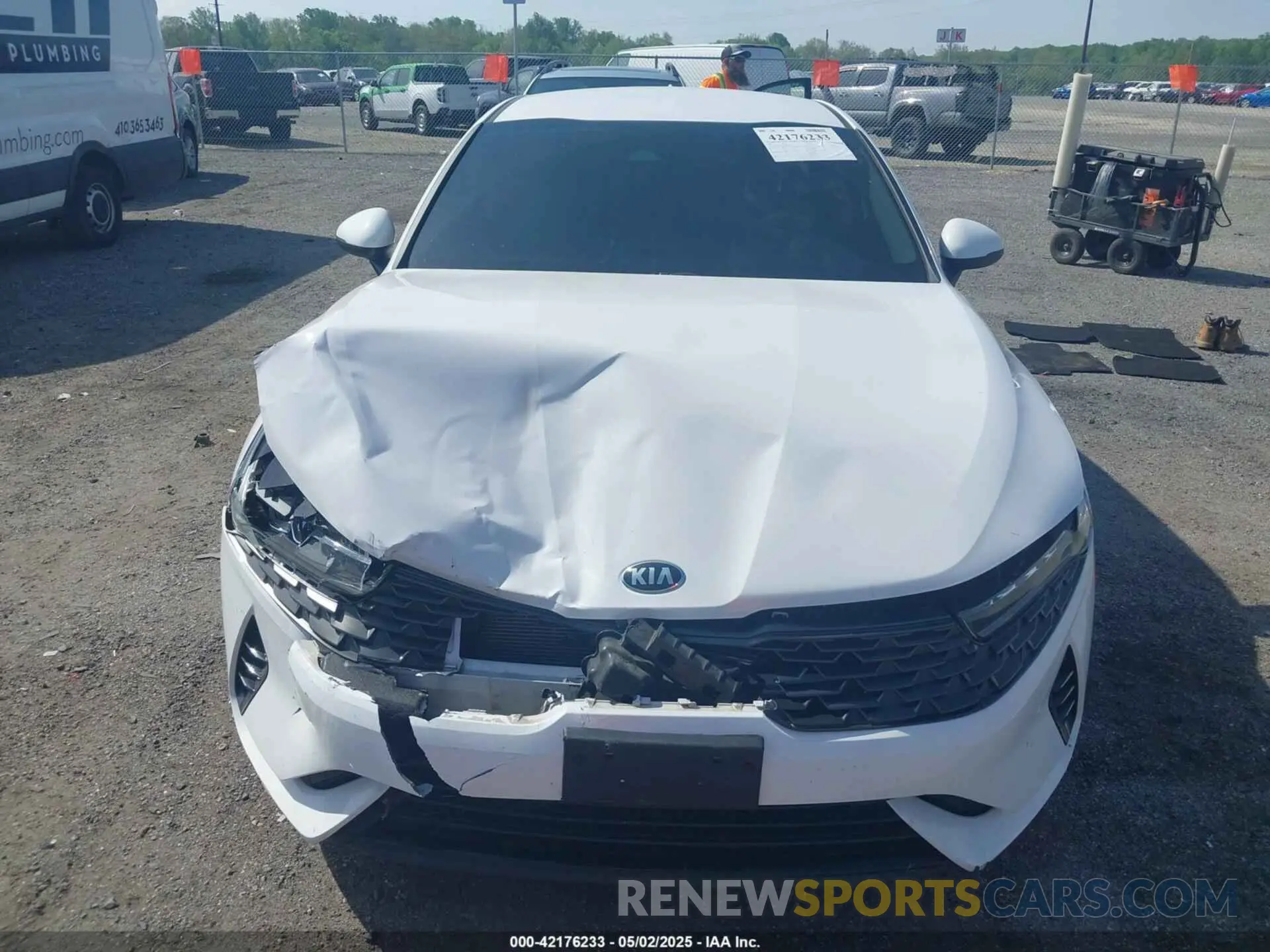 12 Photograph of a damaged car 5XXG14J21MG081596 KIA K5 2021