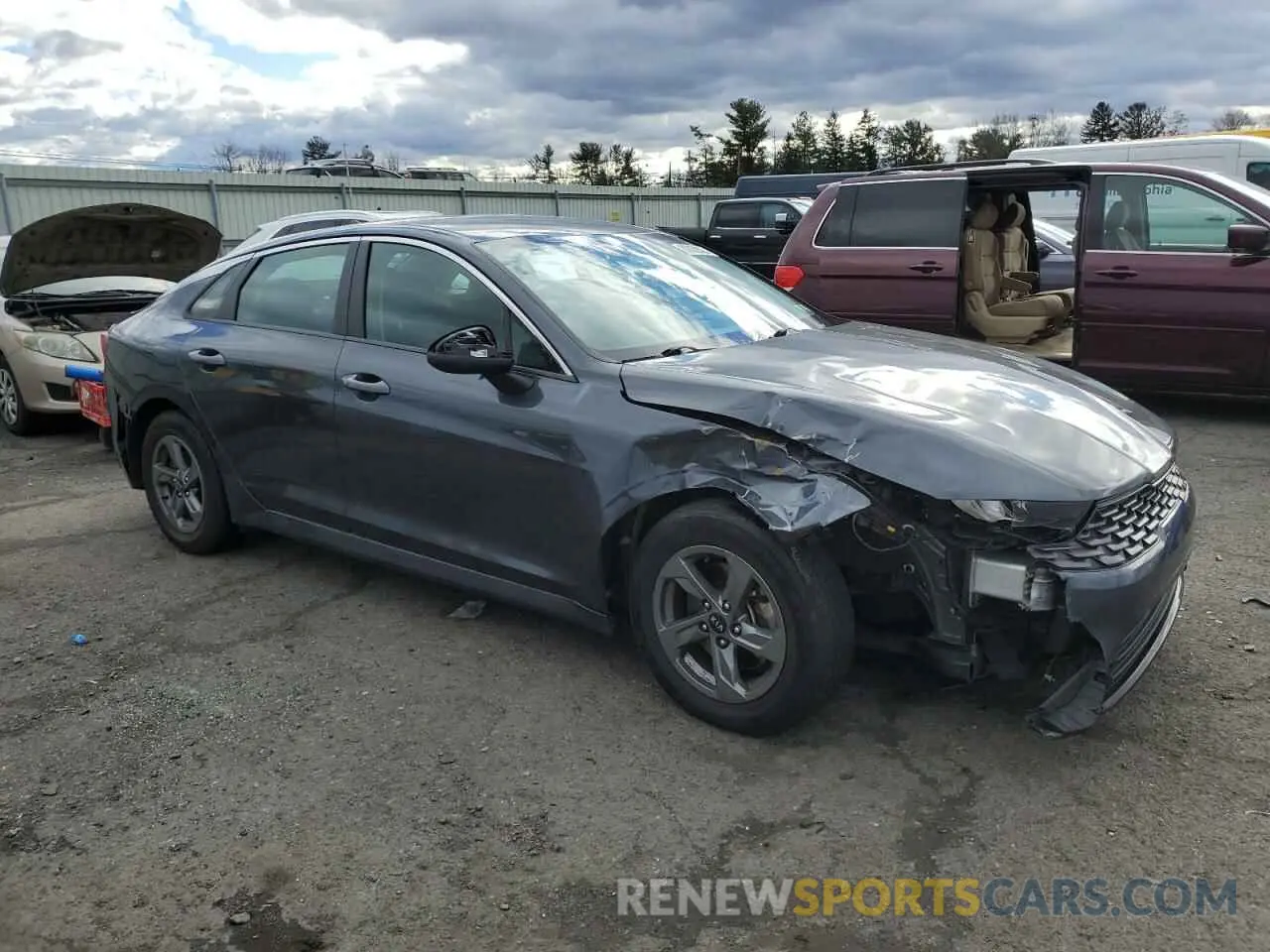 4 Photograph of a damaged car 5XXG14J22MG018183 KIA K5 2021