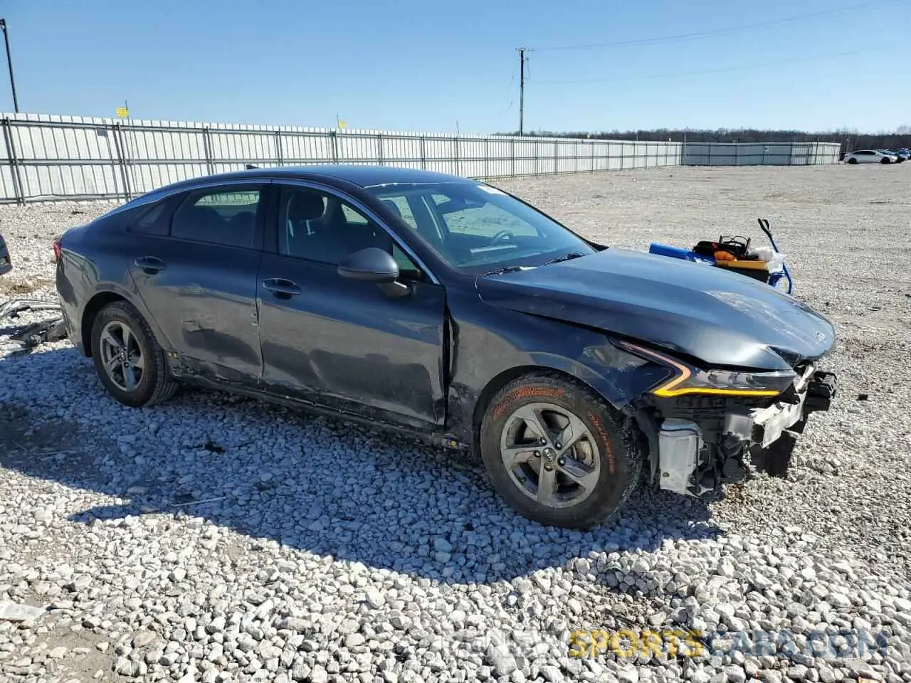 4 Photograph of a damaged car 5XXG14J23MG057395 KIA K5 2021