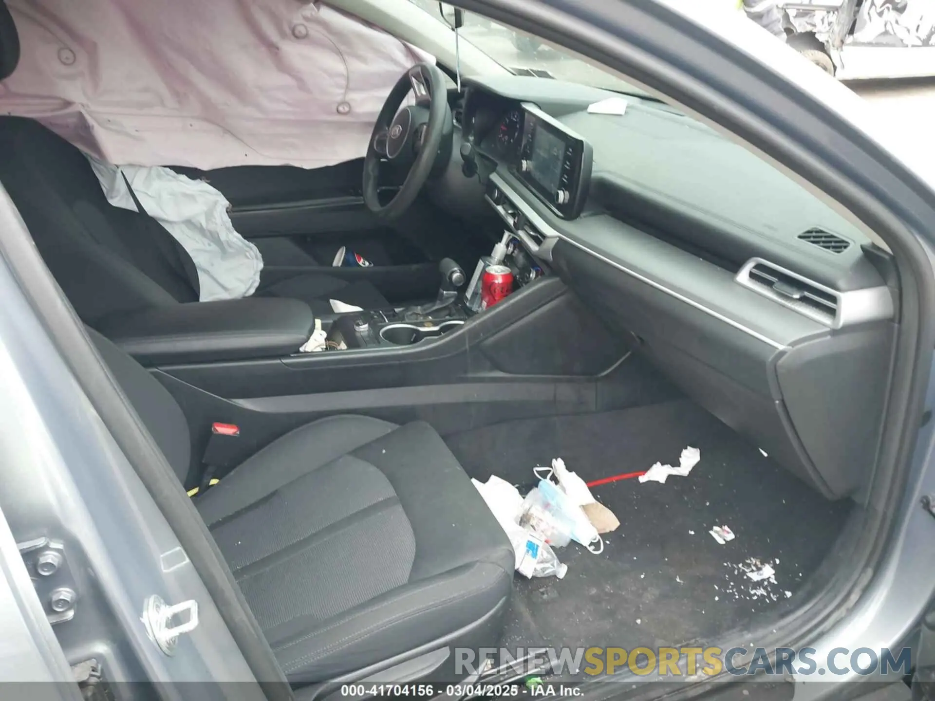 5 Photograph of a damaged car 5XXG14J24MG015799 KIA K5 2021