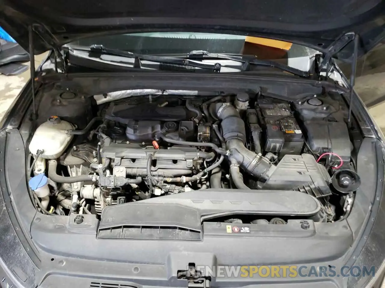 11 Photograph of a damaged car 5XXG14J25MG013558 KIA K5 2021