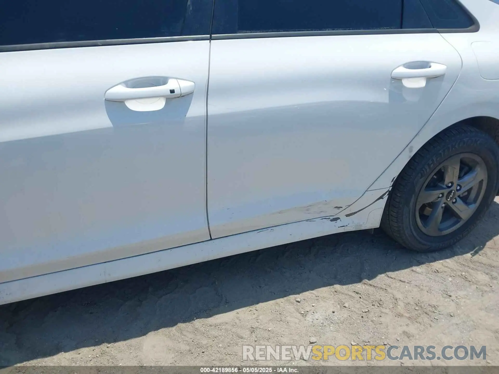 20 Фотография поврежденного автомобиля 5XXG14J26MG054961 KIA K5 2021
